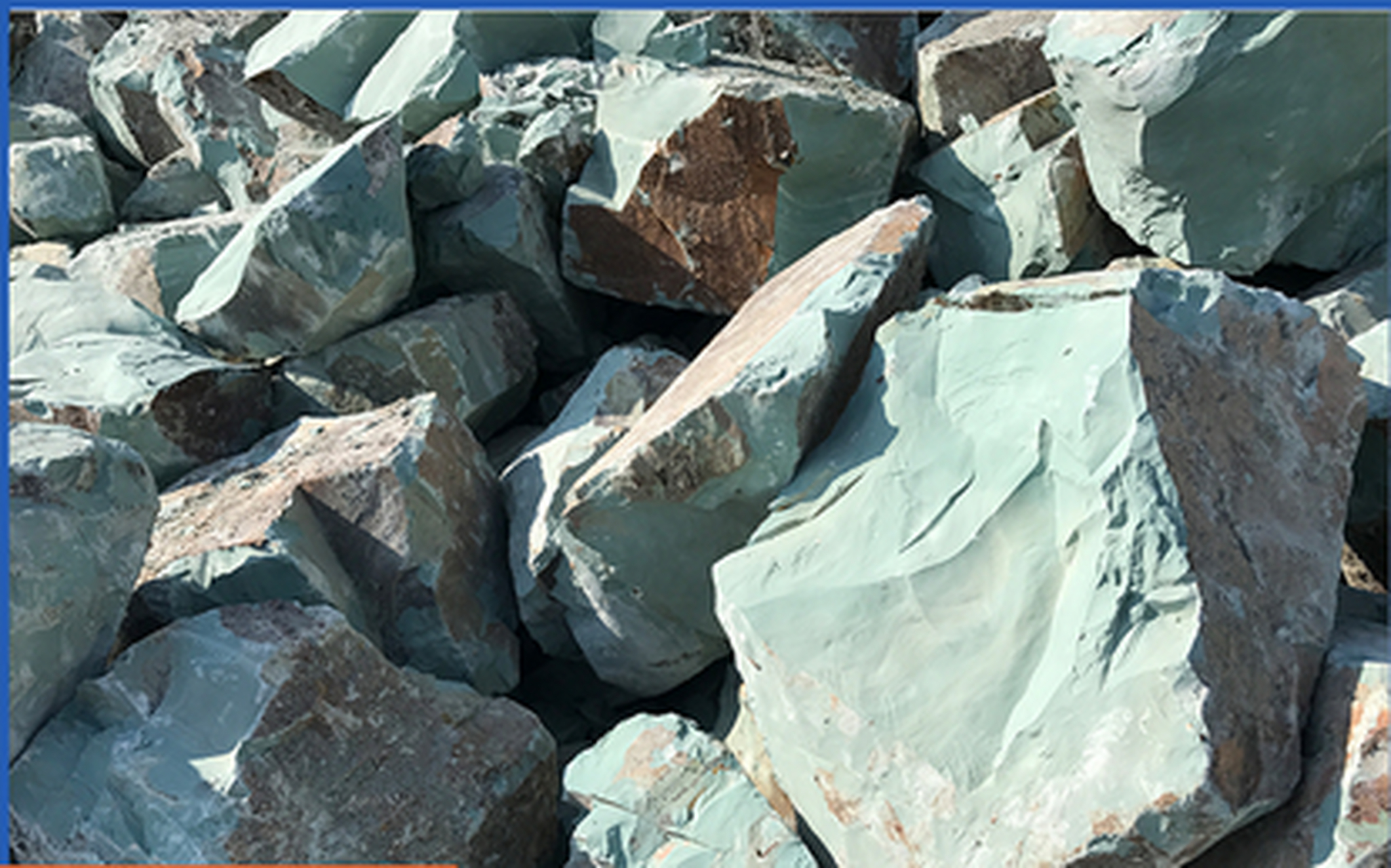 沸石#   沸石是一种铝硅酸盐矿物,具有微孔结构.