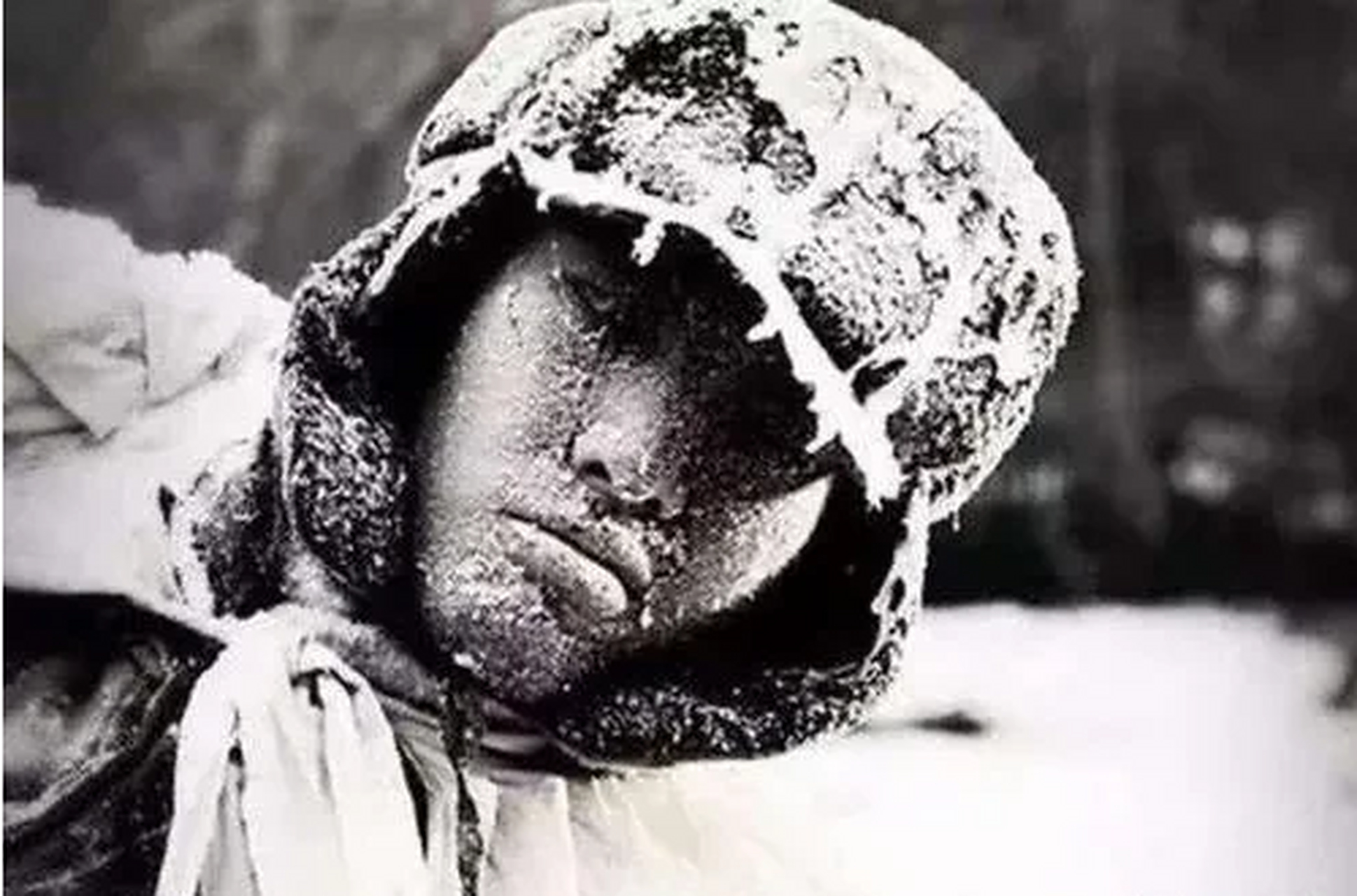 长津湖一战,志愿军战士宋阿毛所在连队奉命埋伏于死鹰岭,这一紧扼美军