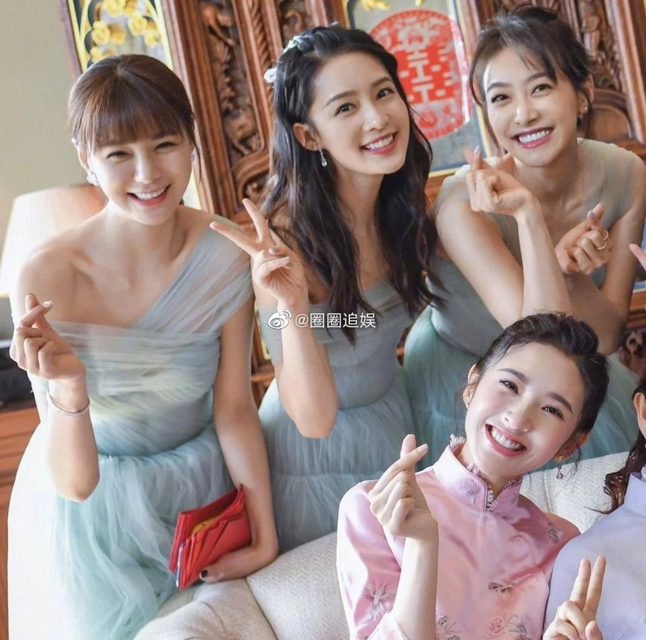 唐艺昕婚礼最美伴娘,李沁宋茜一个个美如花