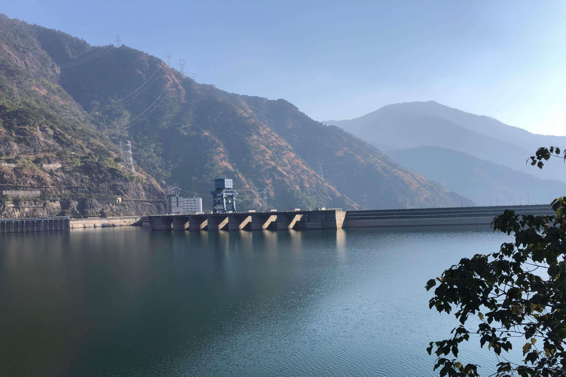 攀枝花二滩国家森林公园攻略指南  攀枝花二滩国家森林公园位于四川省