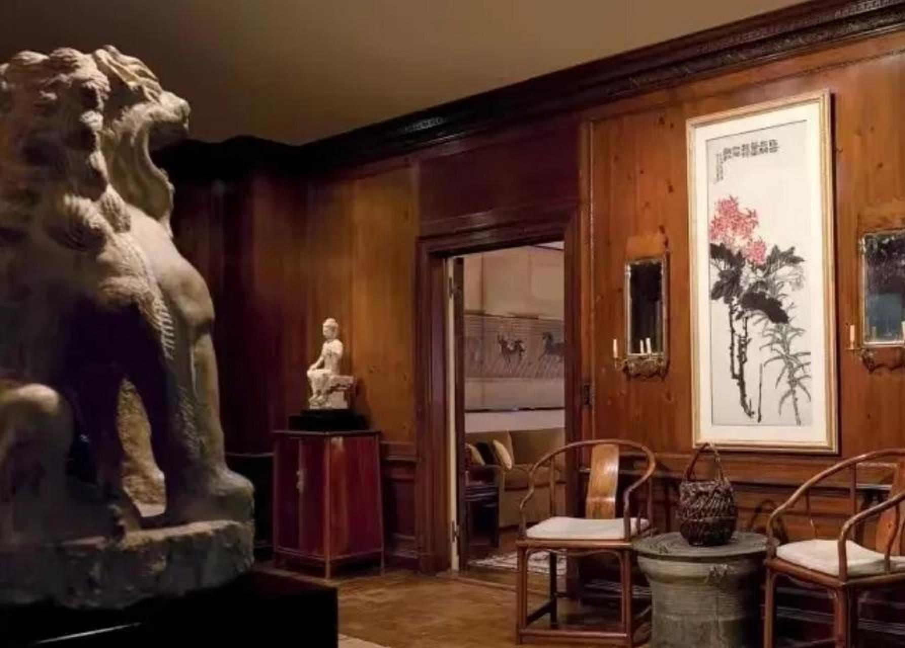 有一回,美国古董收藏家安思远来马未都的"观复博物馆