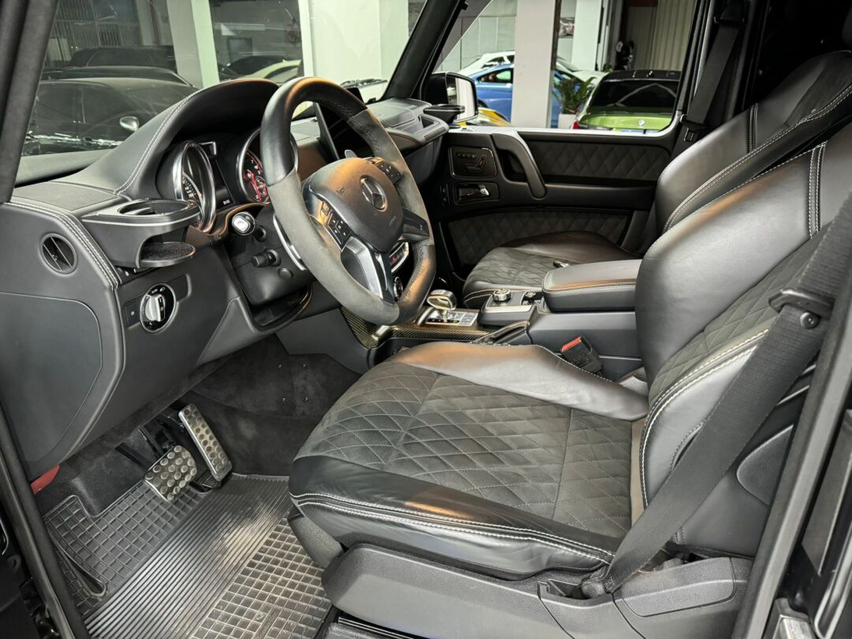 g500 4x4,巴博斯套件提升品味  g500 4x4,作为一款备受瞩目的奔驰车型