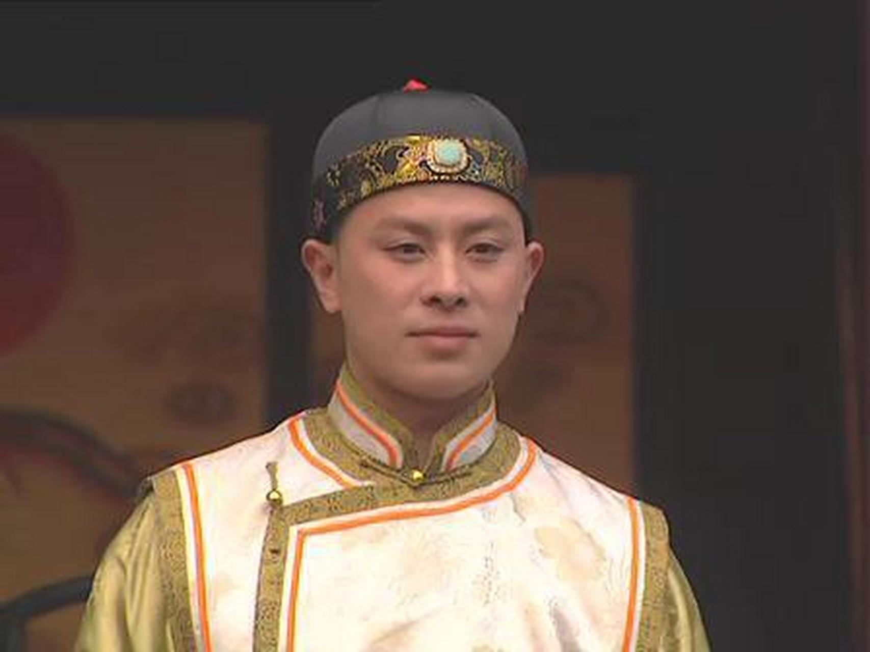 历史#  1735年,恰逢雍正帝驾崩,李卫猜到自己下场不会很好,便哭晕在