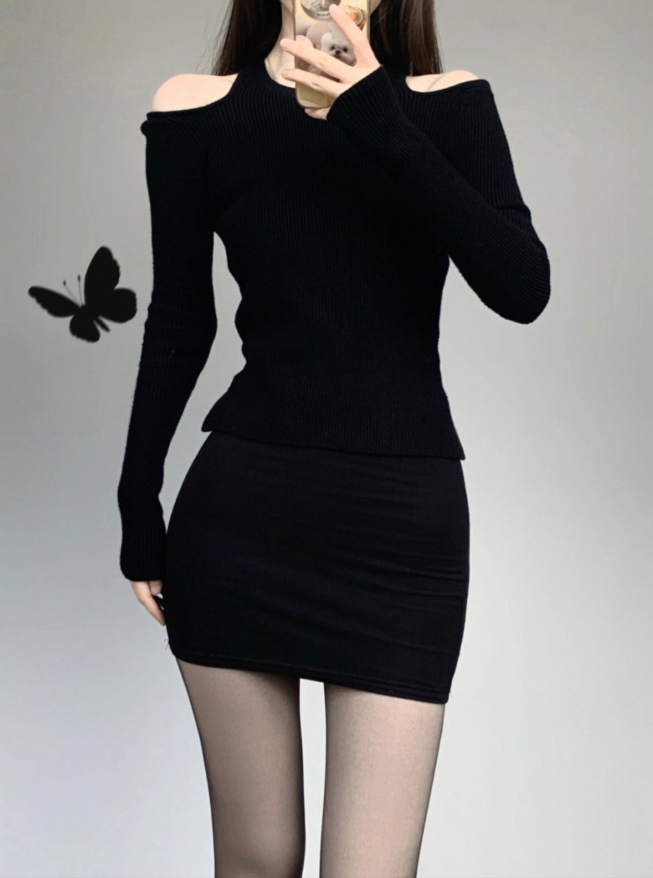 黑色毛衣搭配包臀裙和黑丝绝美!