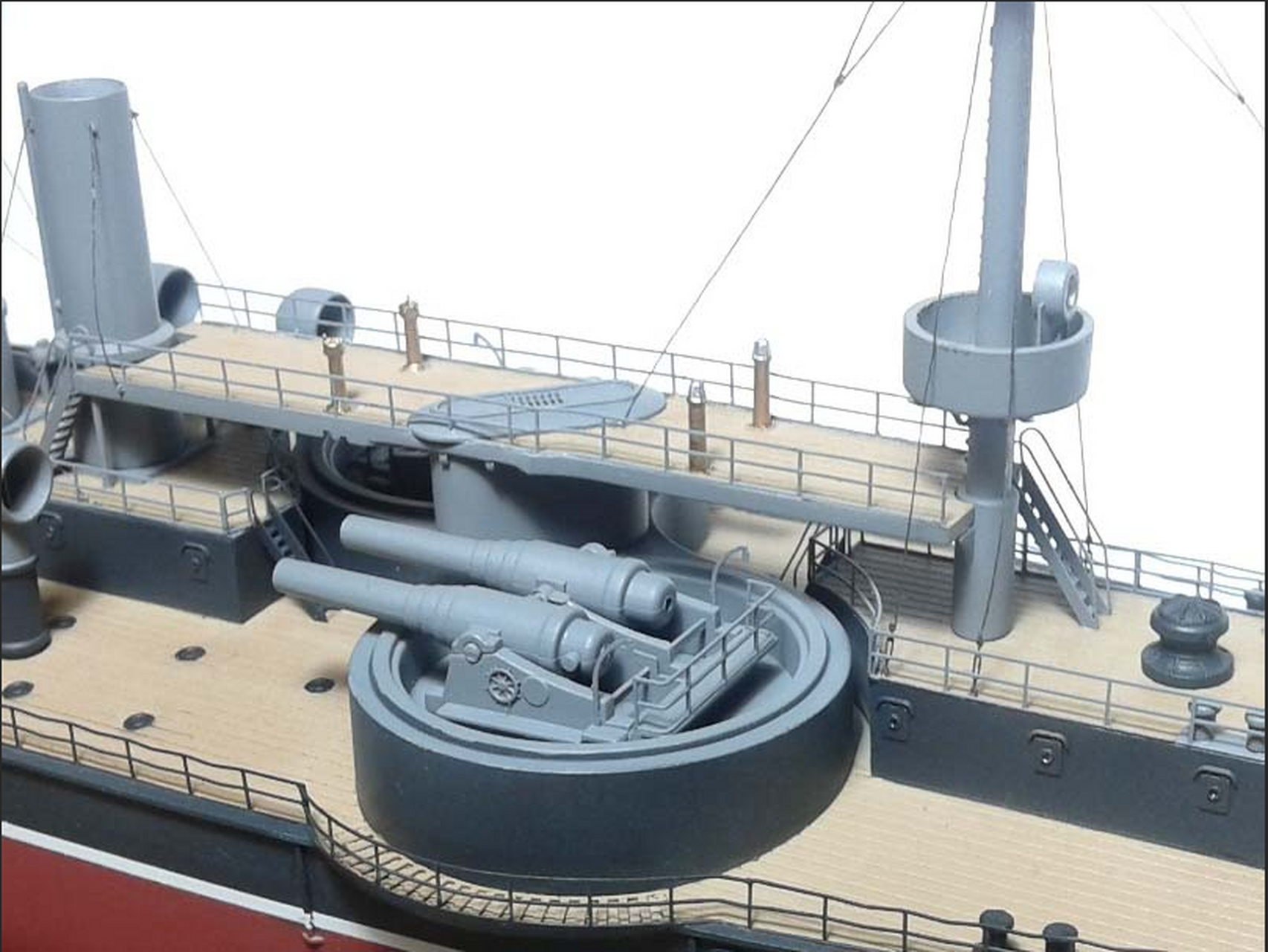 我们输在哪 定远,镇远装备的305毫米口径"1880年前式"克虏伯舰炮,理论