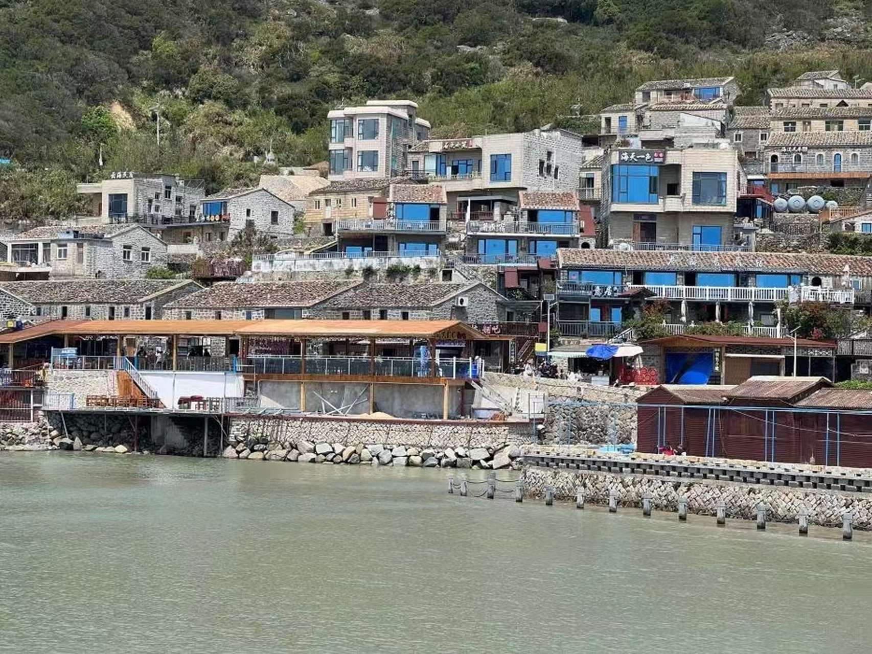 福建平潭北港村是极具当地特色的文创村 这是我们到平潭的第一个村子