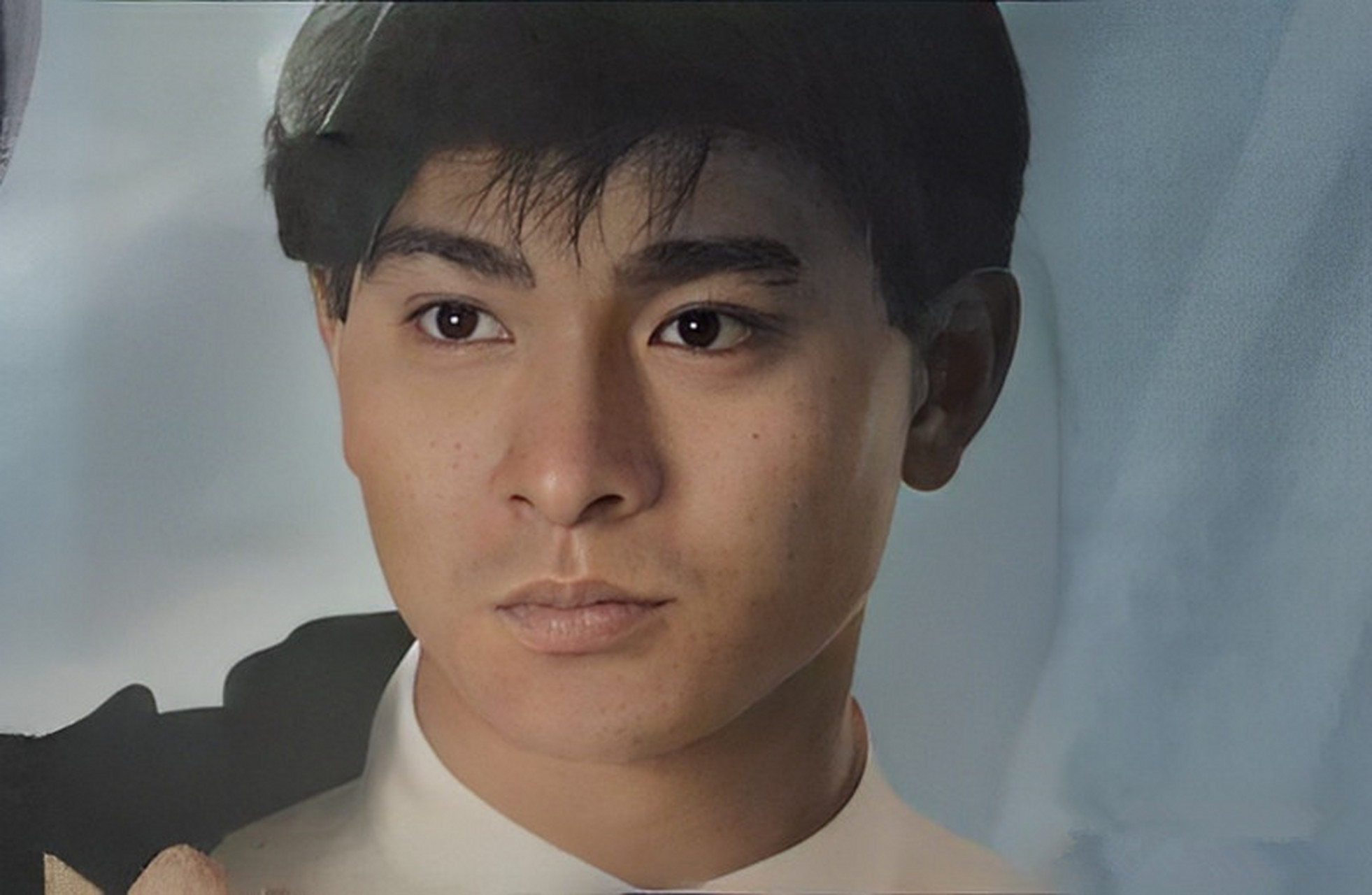 刘德华是中国香港著名的歌手,演员和制作人.