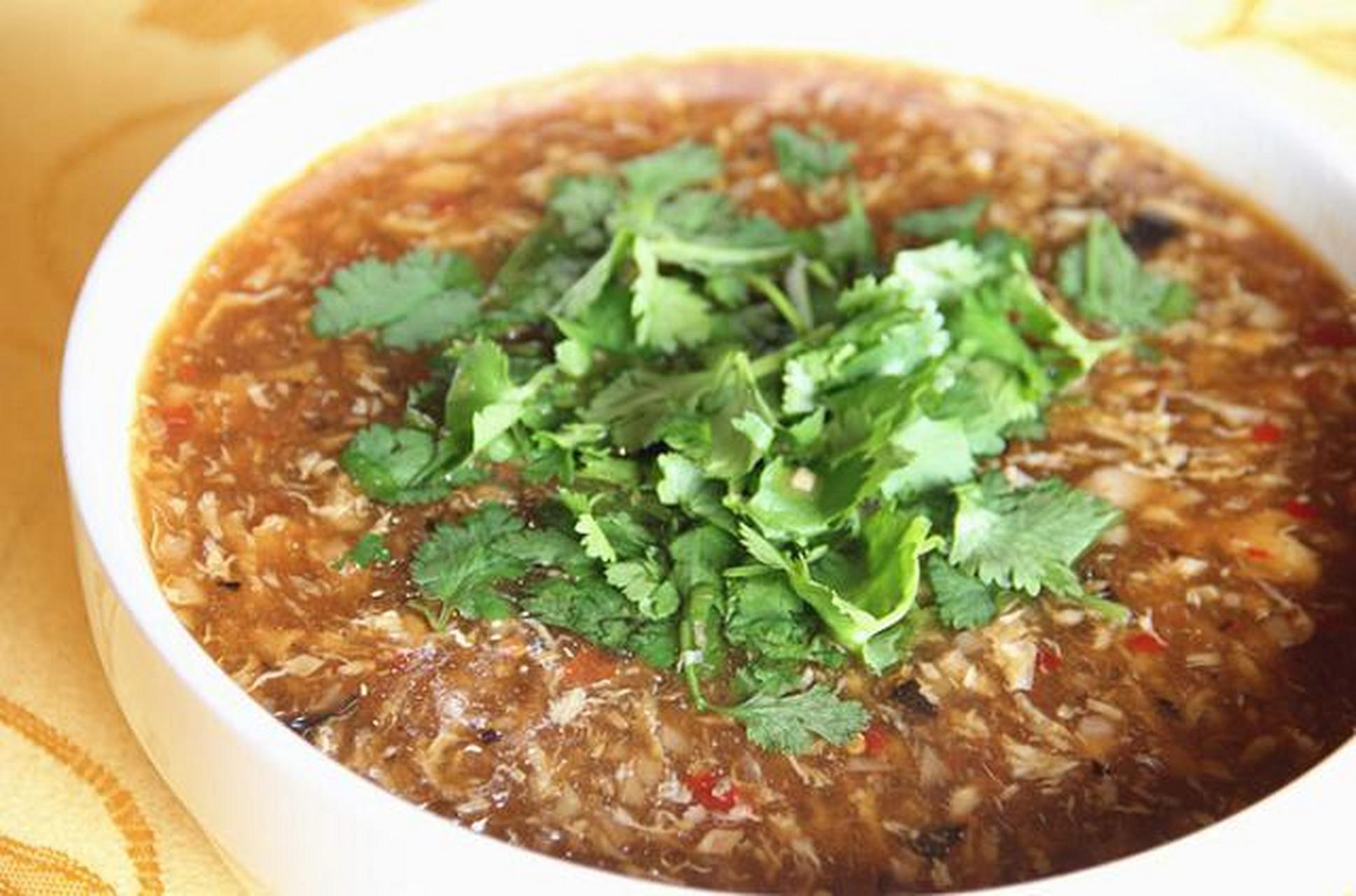 糊羹是南昌的著名小吃,又名福羹,深受南昌人民喜爱.