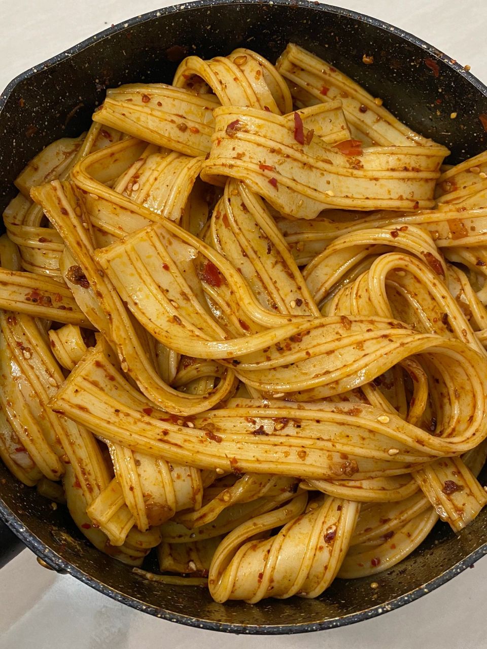 超好吃又简单的麻辣芋头粉,q弹爽滑 家人们~我会做小时候那种辣条芋头