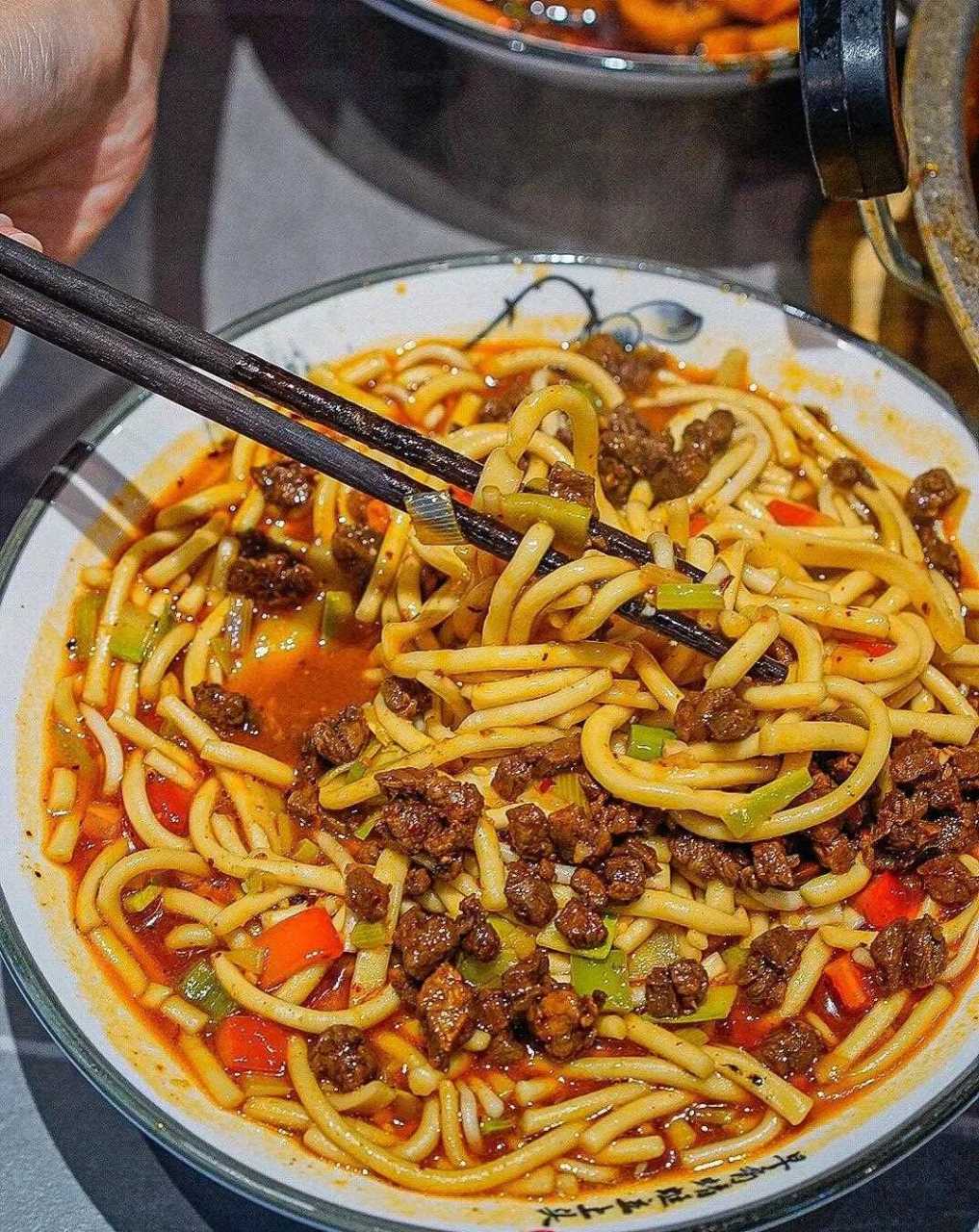 伊麦山炮仗面烤肉坊 西安小吃  1