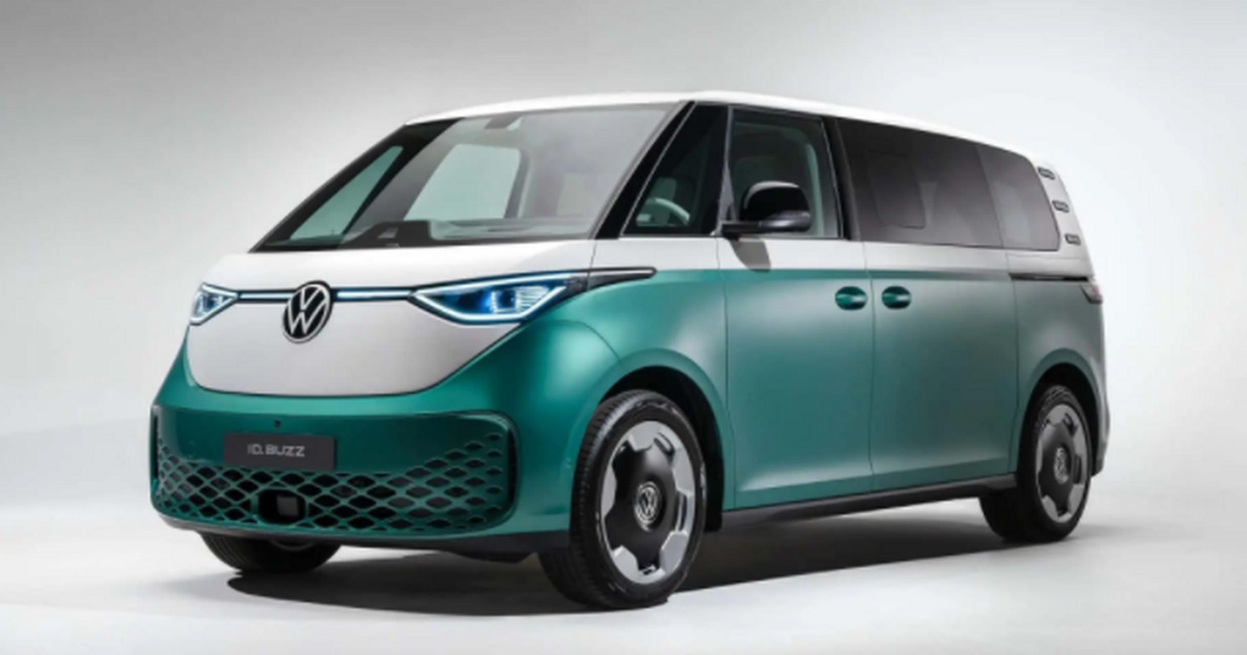 buzz的长轴距版本发布了最新官图,相比于普通版来说,长轴距版的大众id