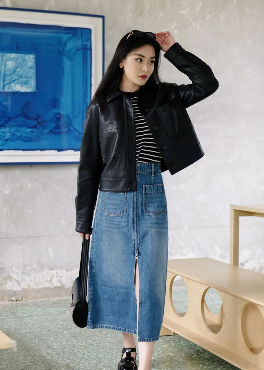 短款皮夹克又酷又好驾驭, 上身帅气利落, 合身度满分, 搭配 a 字版型