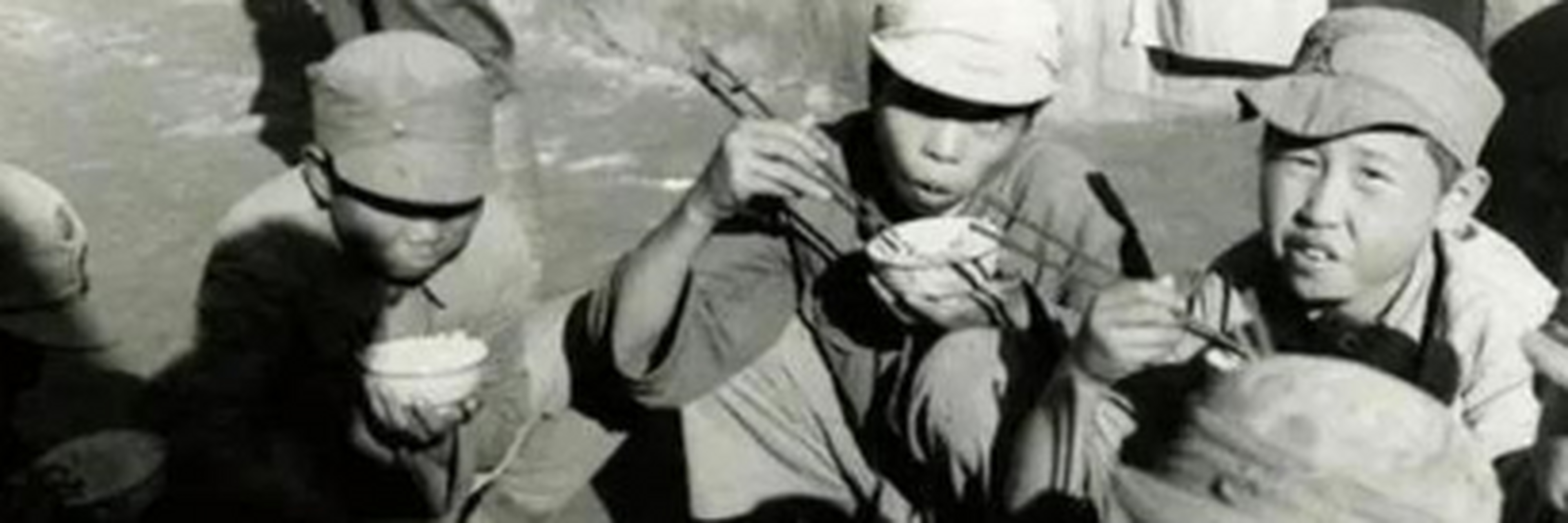 1937年,红四军长征途中断粮,31军战士周广才把自己