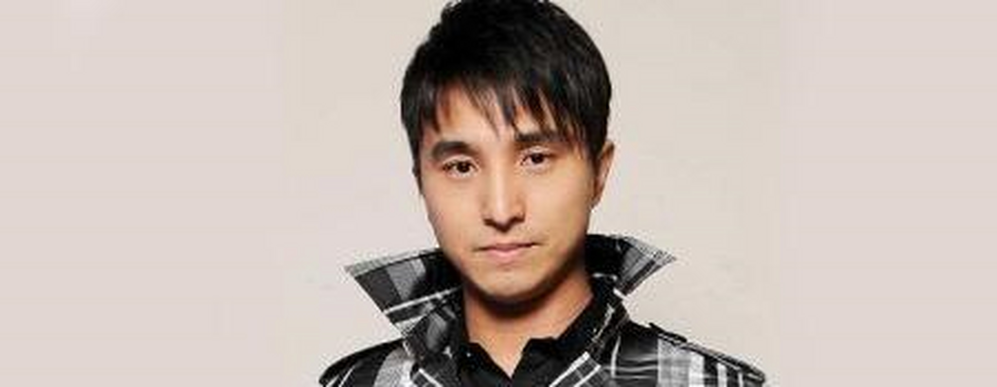 胡宇威曾出演《终极三国》《公主小妹》等偶像剧,此后还参与出演古装