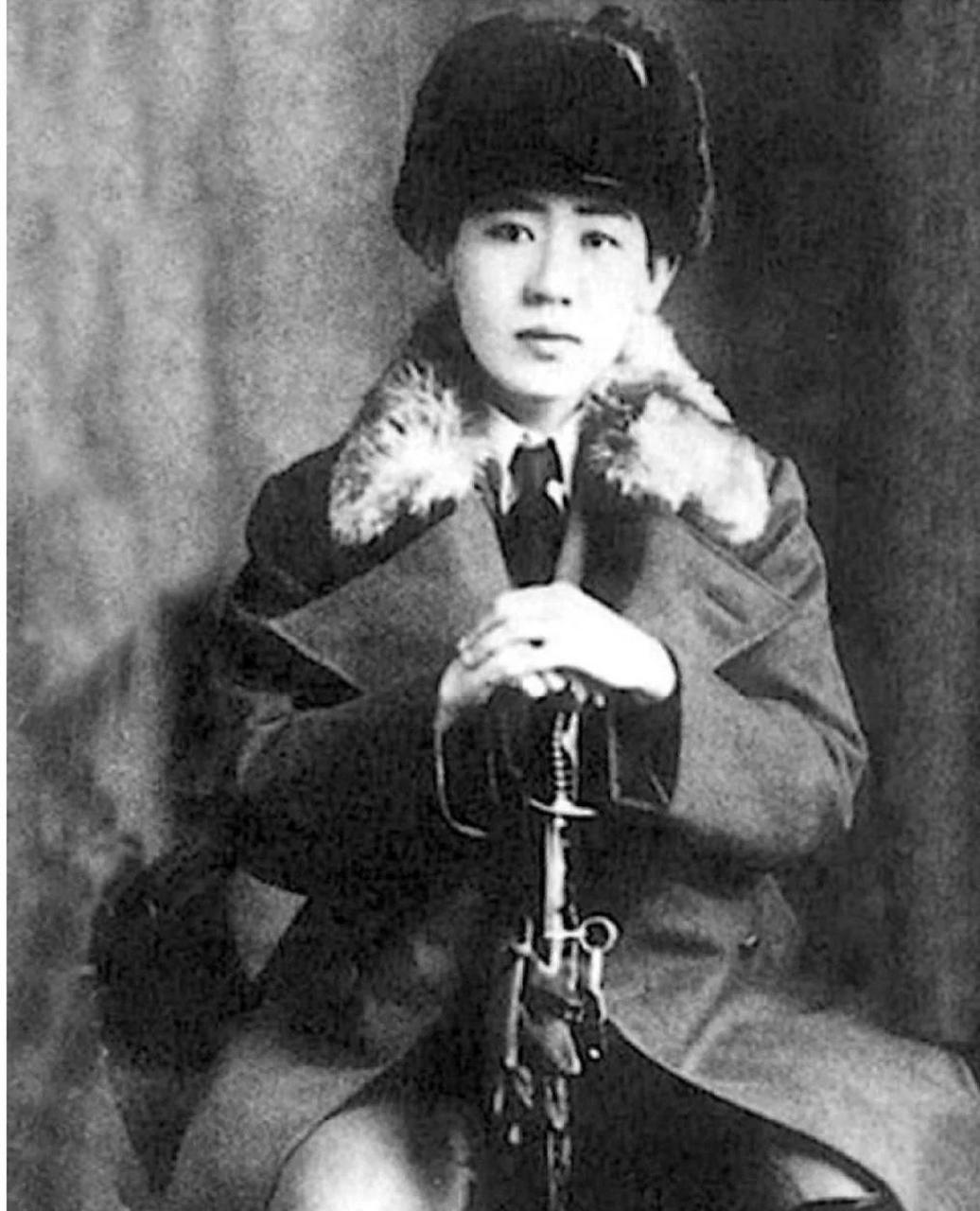 民国三十七年(1948年)三月,41岁的川岛芳子(待审)被判处死刑,在原