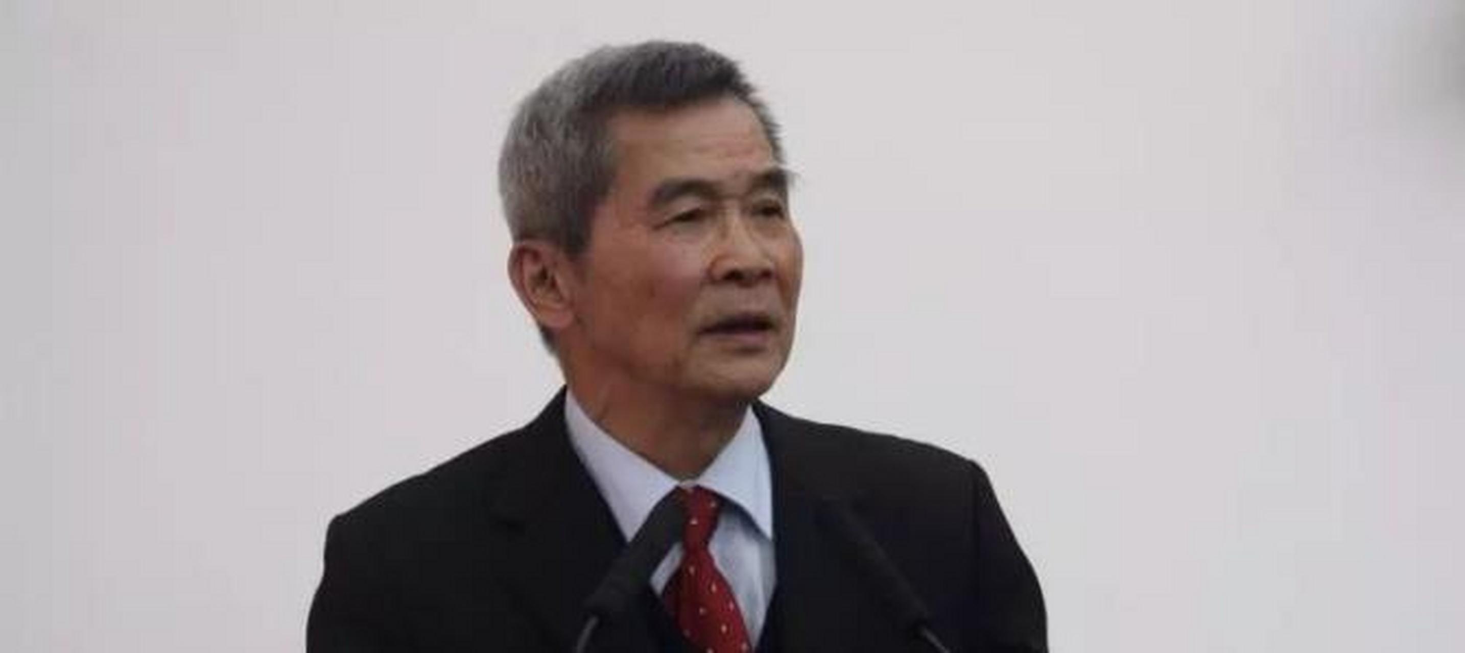 刘宇新先生,港籍兴宁商人,香港宝德集团有限公司老板,至今已在家乡