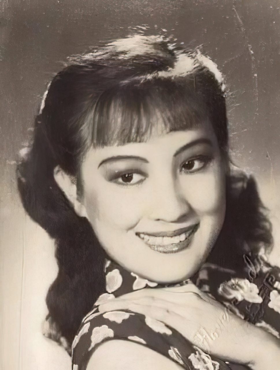 民国时期,电影明星蝴蝶,是当时微胖美女中的顶尖代表.