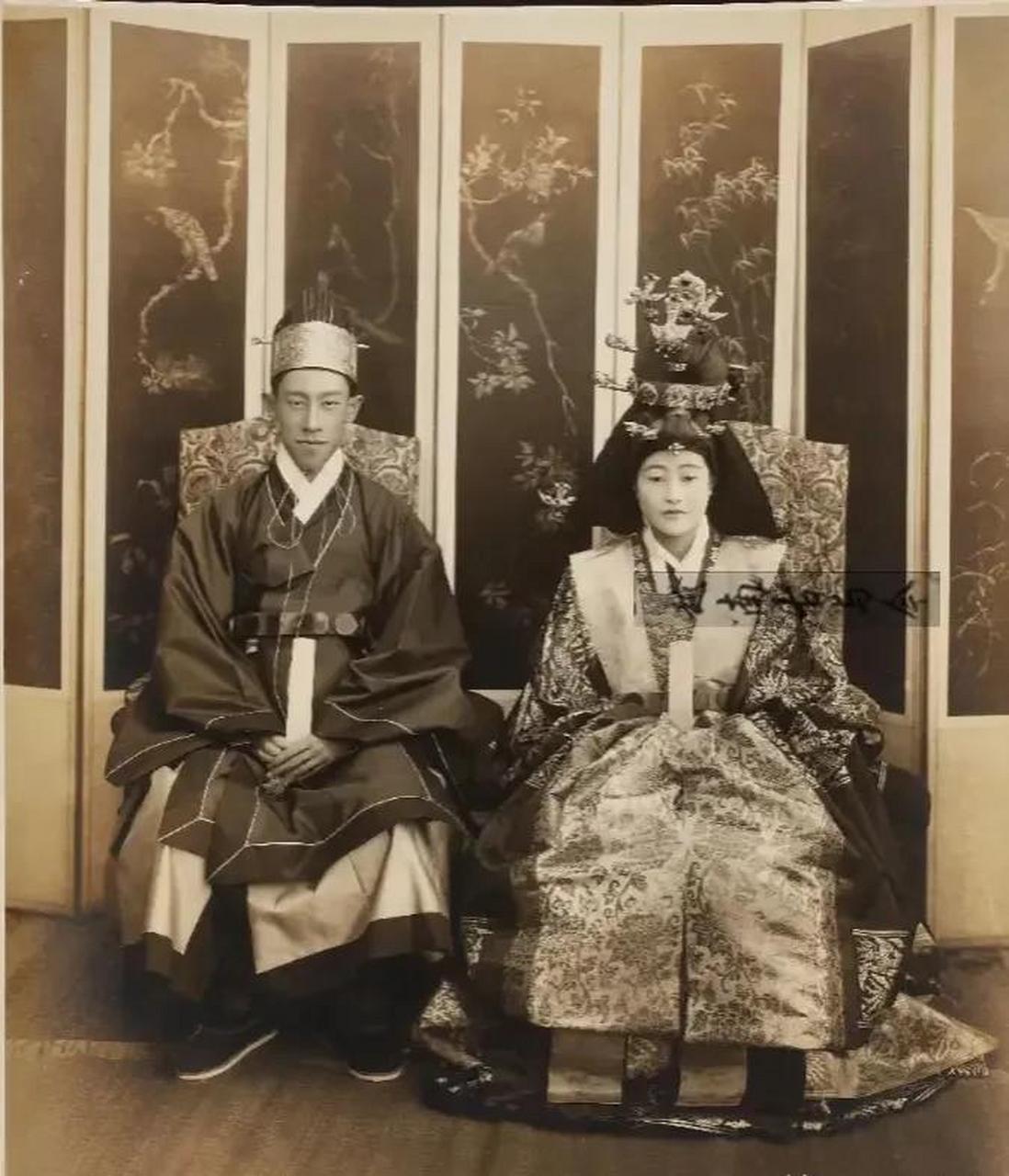 领动计划# 古代朝鲜官员画像,满满的明朝遗风.