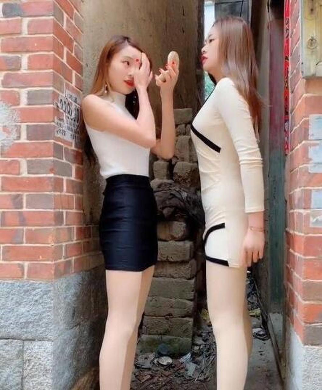 多数女孩来深圳都在电子厂工作.