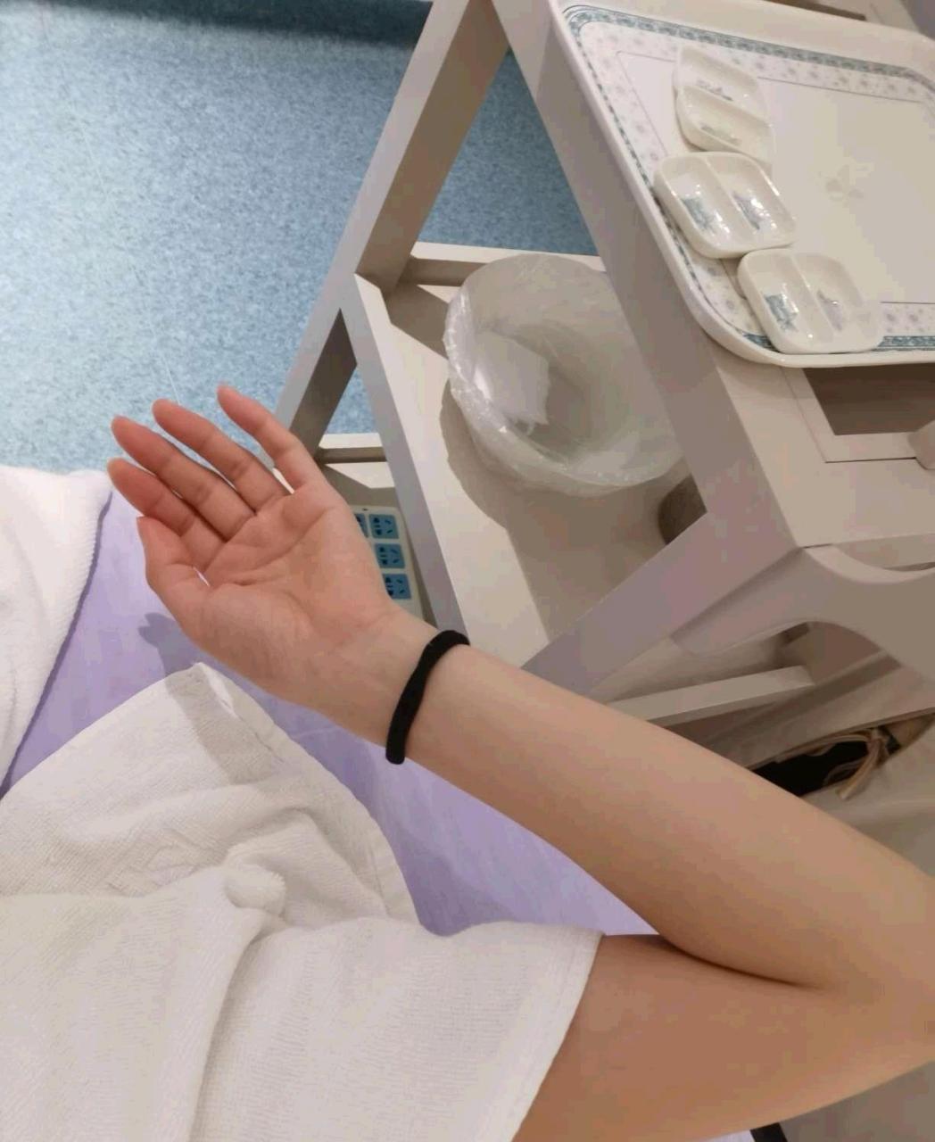 5月1号快到了,想和老公出去旅游,有没有人借我几天给老公用?