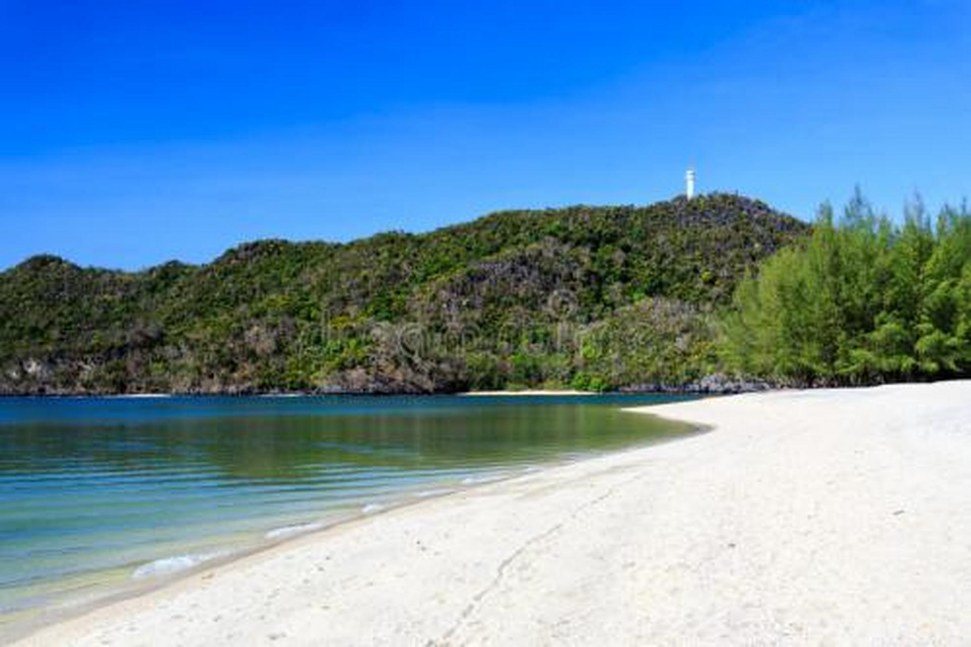 夏日旅行记#丹戎普廷岛:丹戎普廷岛是一个以较好生态环境而闻名的