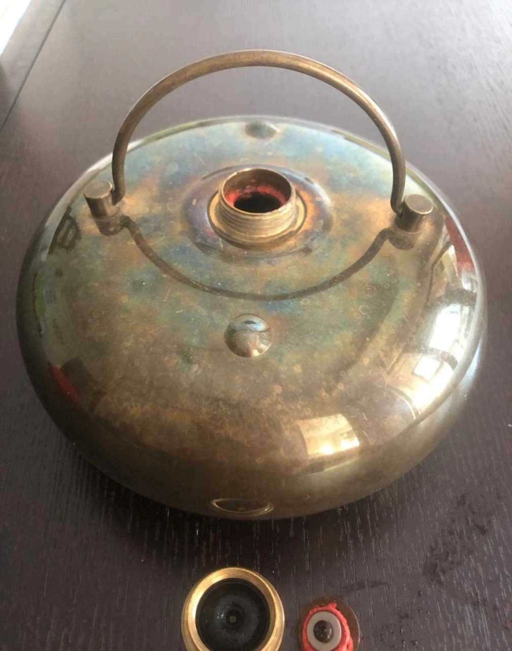 铜暖壶是张小泉的,表妹当时在上海一家张小泉专卖店看到买