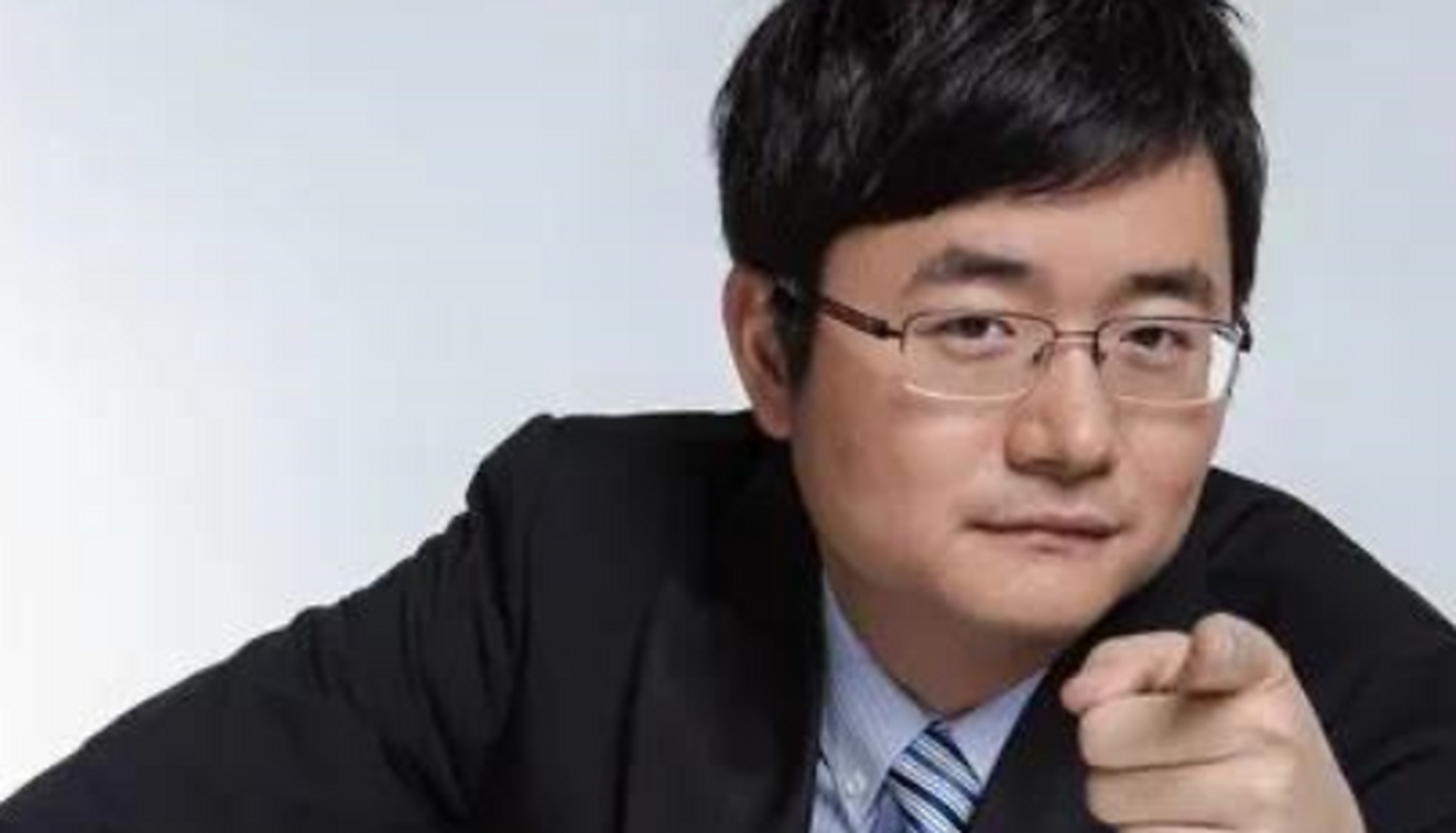 2015年,著名主持人张泉灵辞去中央电视台工作,去给猎豹移动给傅盛打工