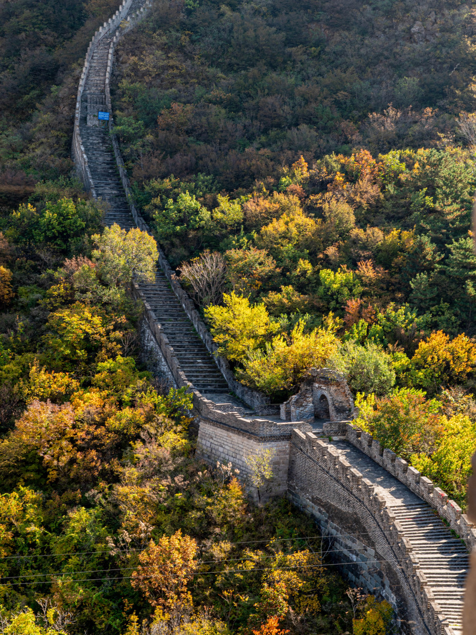 响水湖长城风景区图片