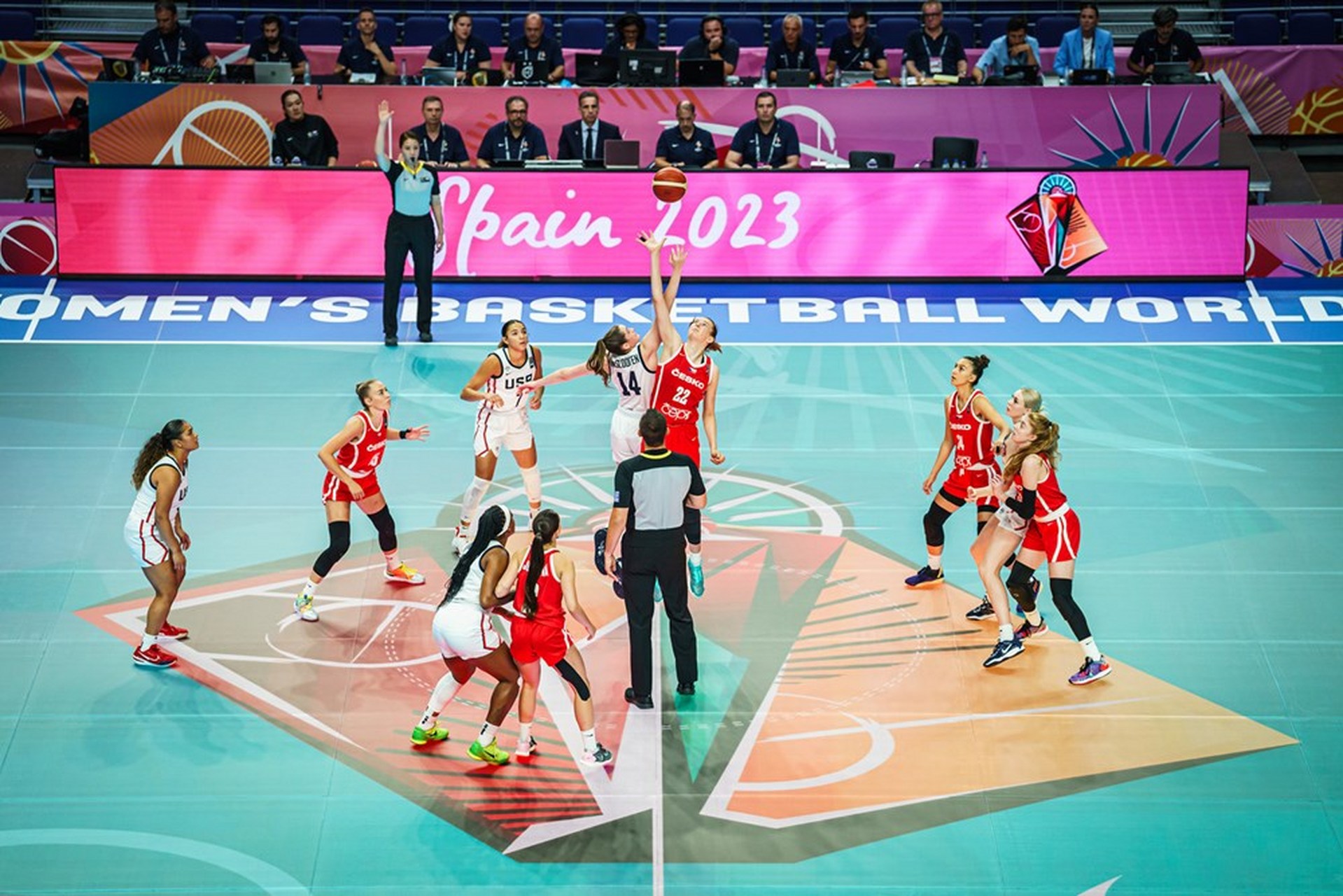 u19女篮世界杯-美国女篮61分大胜捷克女篮晋级四强  北京时间7月22日