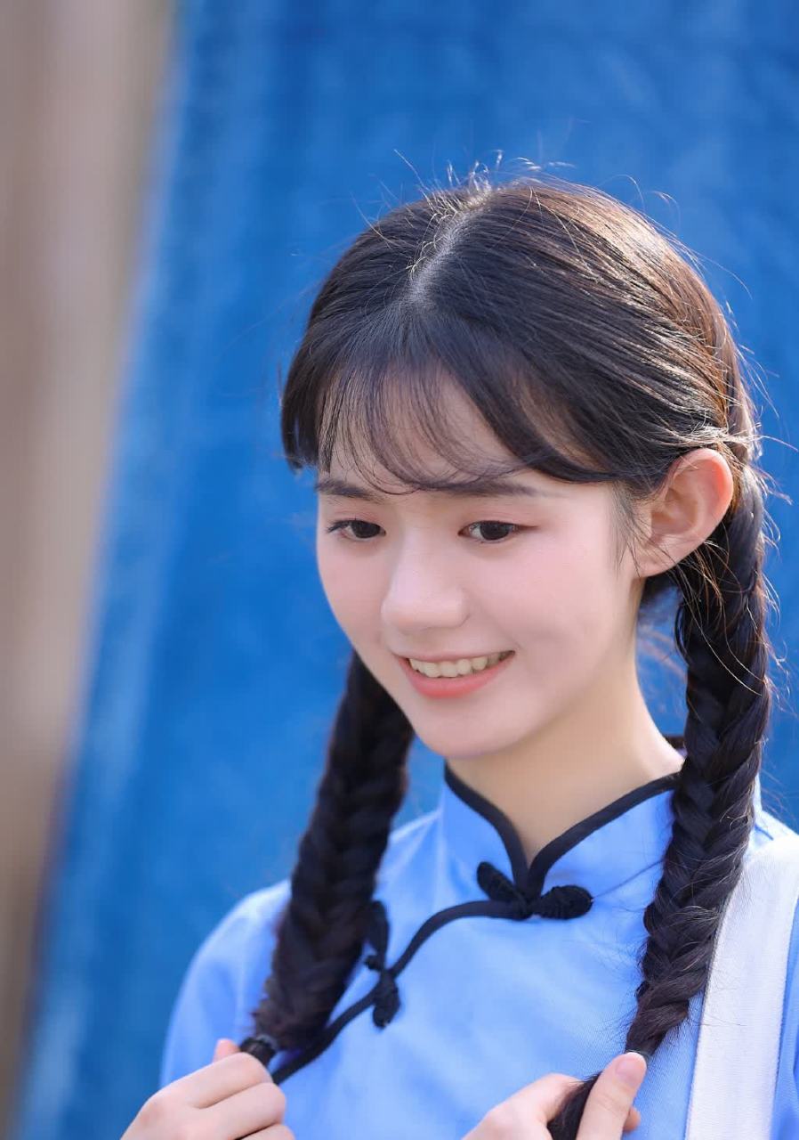 双马尾民国千金江珊