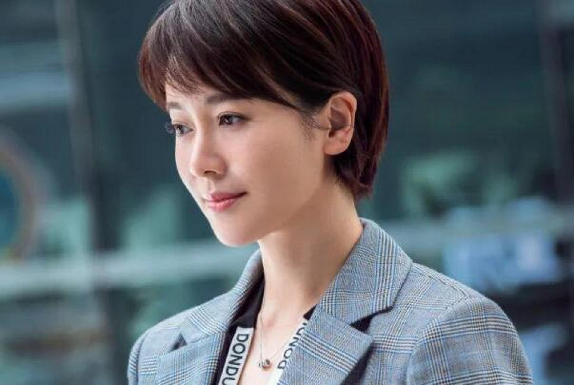 最新75后人气女明星top10:章子怡上榜   1,曾黎    2,陈紫函    3