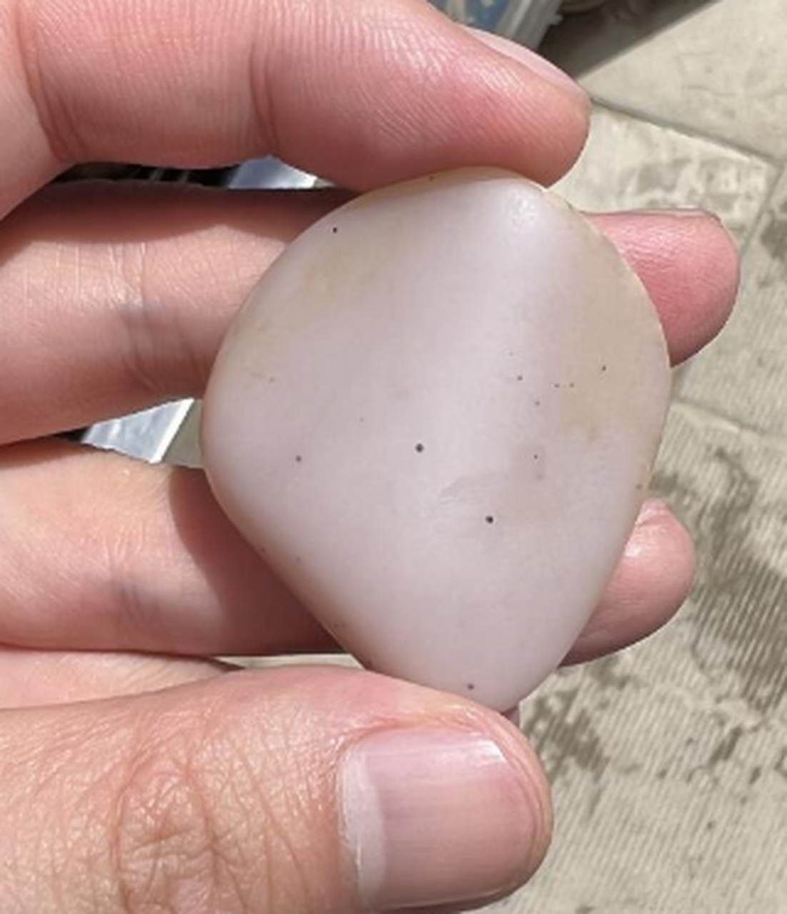 #点击头像看直播##和田玉#如今的桃花玉籽料,品质稍微好点真的不便宜!