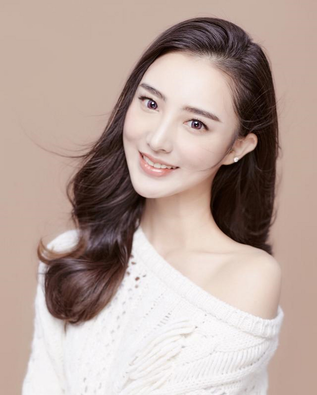 张艺宣美图,似水流年情不易!