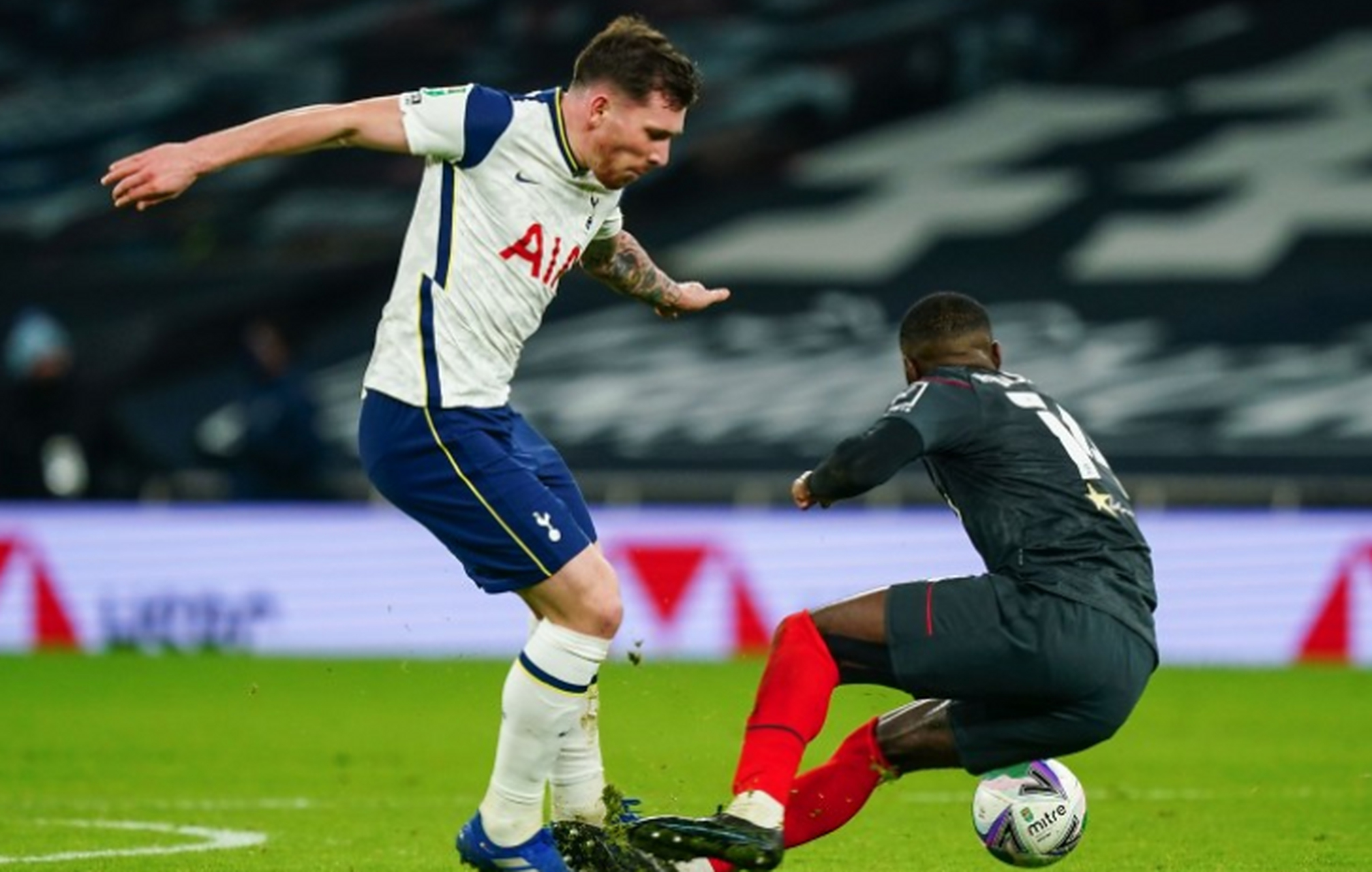 马德里竞技仍在就霍伊别尔转会进行谈判,他已经和马竞谈妥个人条款.