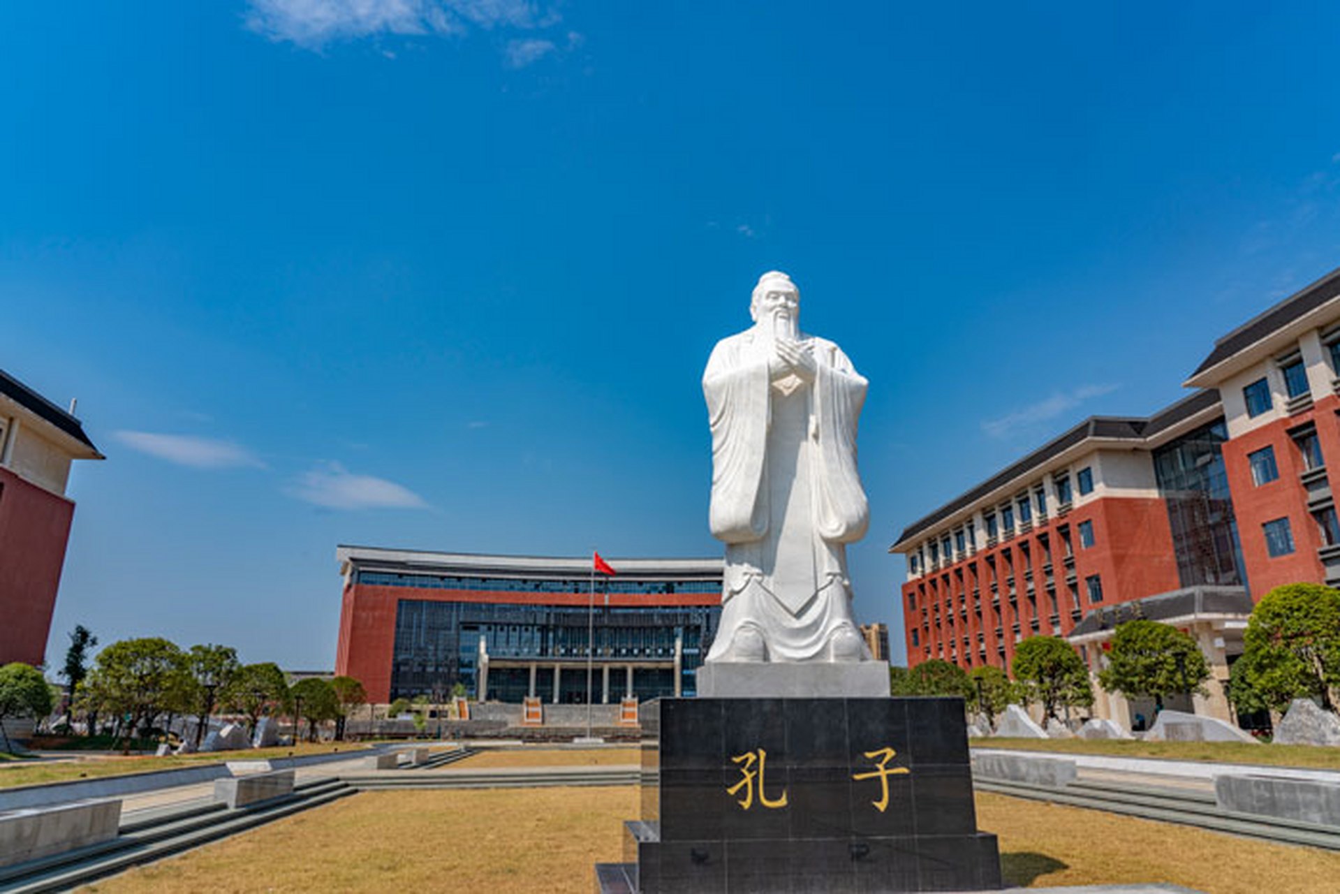 永州师范高等专科学校坐落在国家历史文化名城永州市零