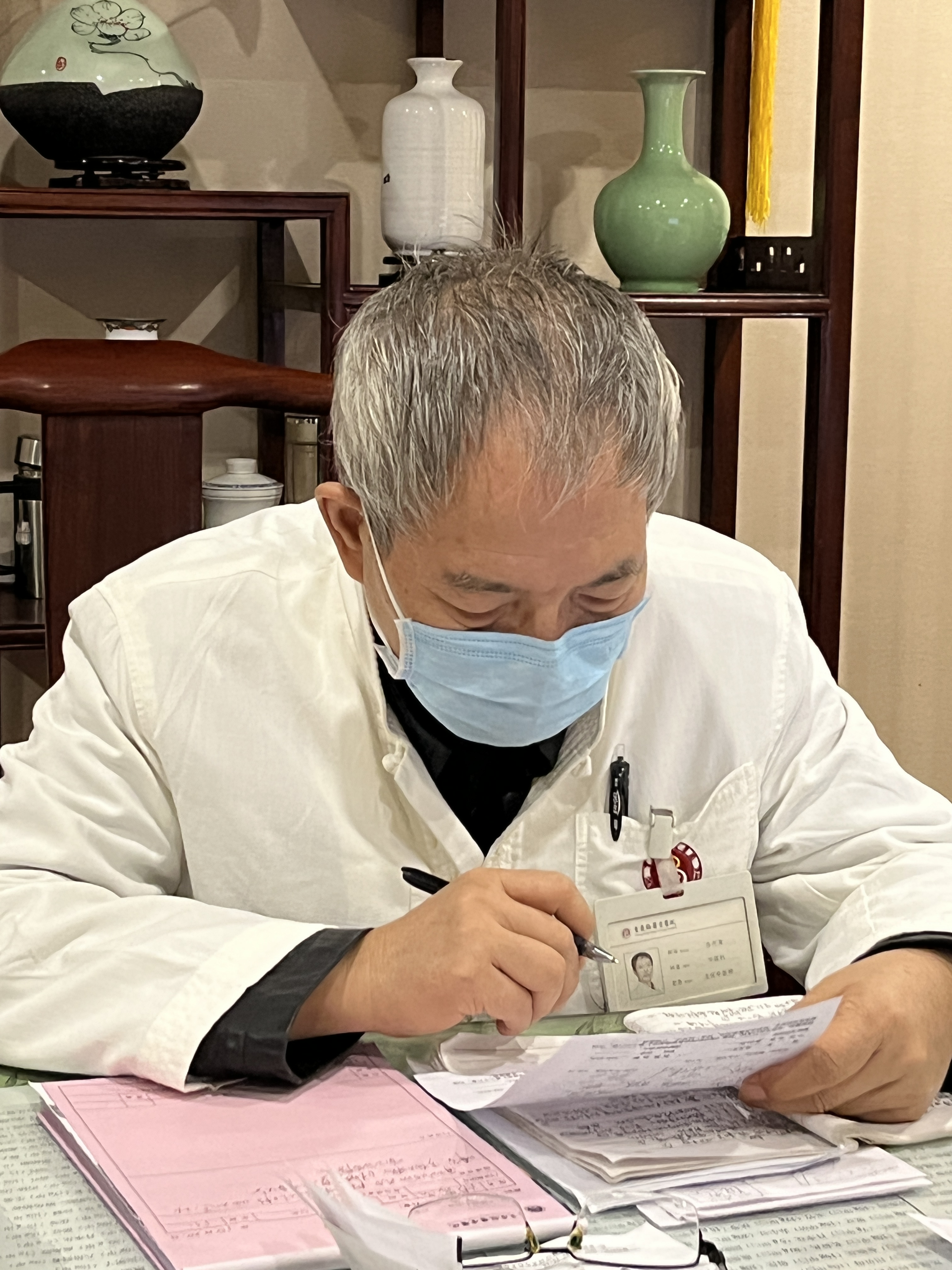 北京大学第一医院代取报告代挂号专人协助梳理病情，问诊更切中要害的简单介绍