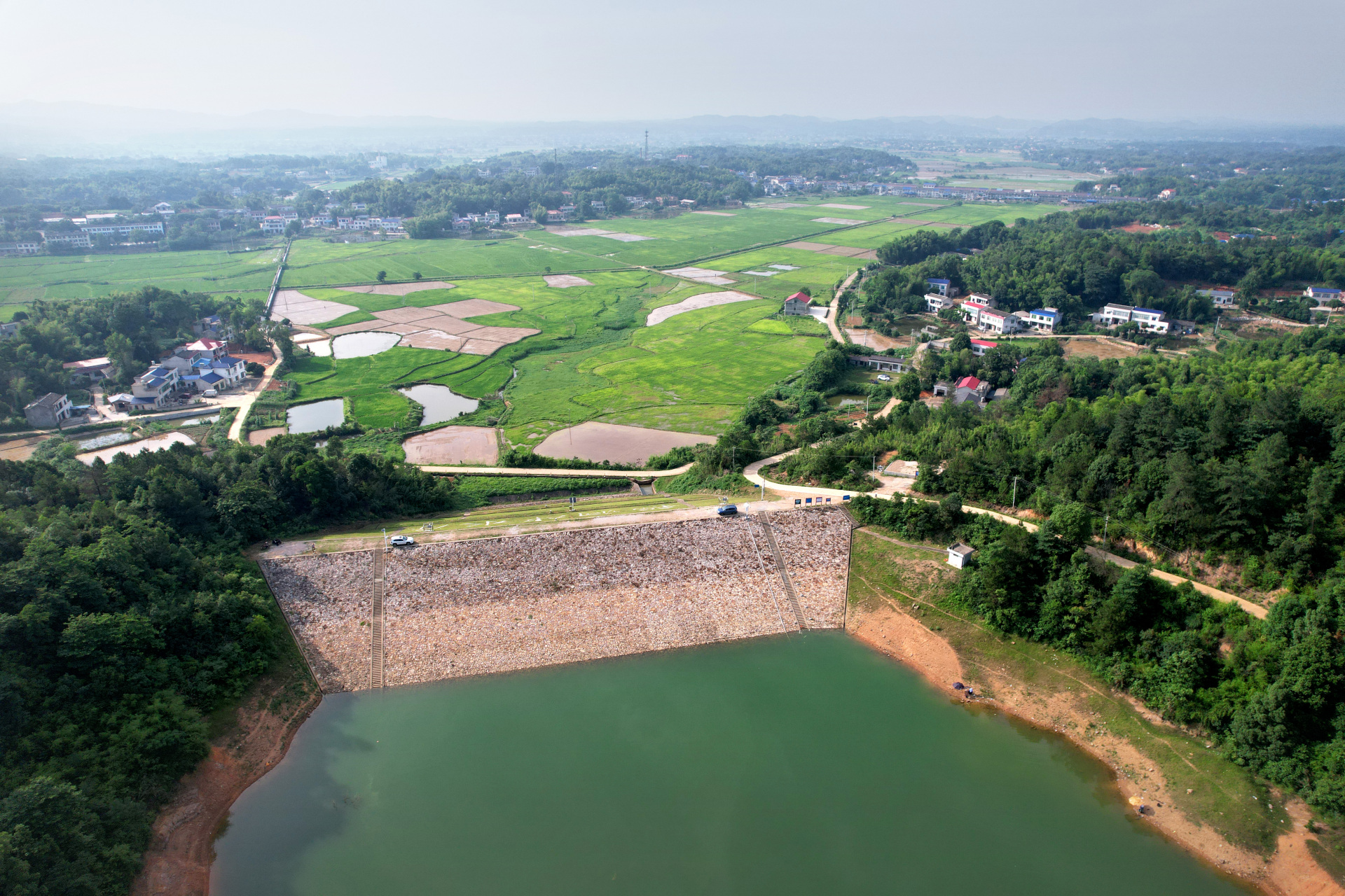 在湖南省长沙市宁乡市的坝塘镇有这座久远的水库,向老一辈人致敬,他们