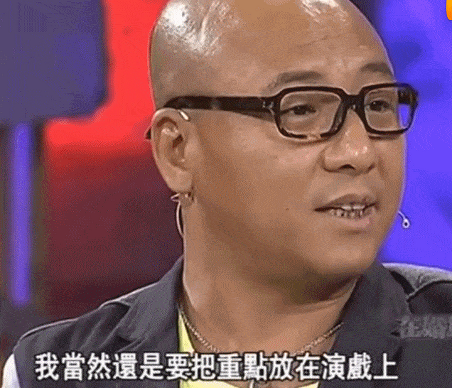 周晓鸥饰演的吴天虽然在电视剧一开始就被刘华强打死,但在整部剧中