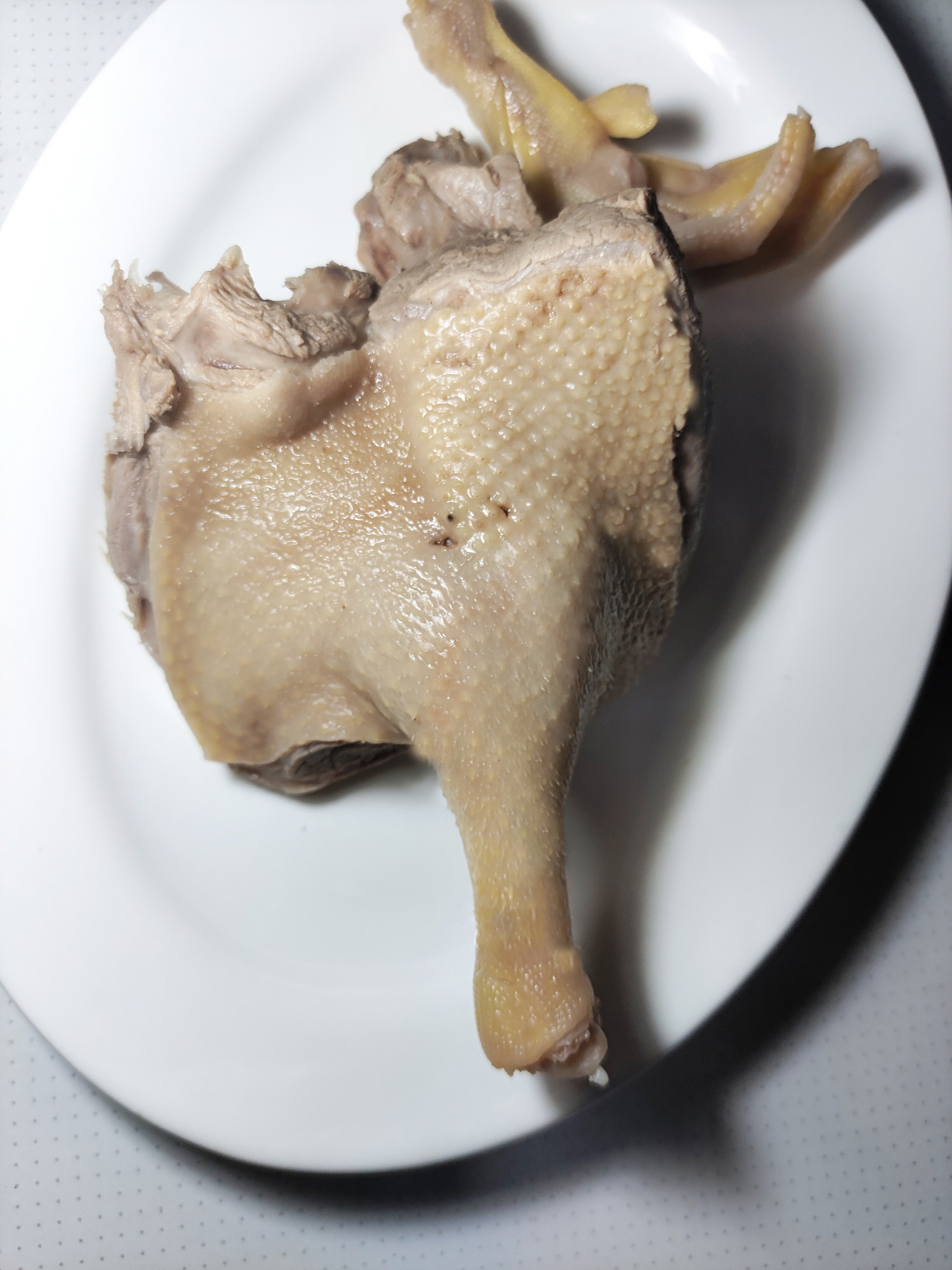 晚餐白斩番鸭沙姜蒜头豉油花生油蘸碟蒜蓉炒生菜米饭好好吃饭