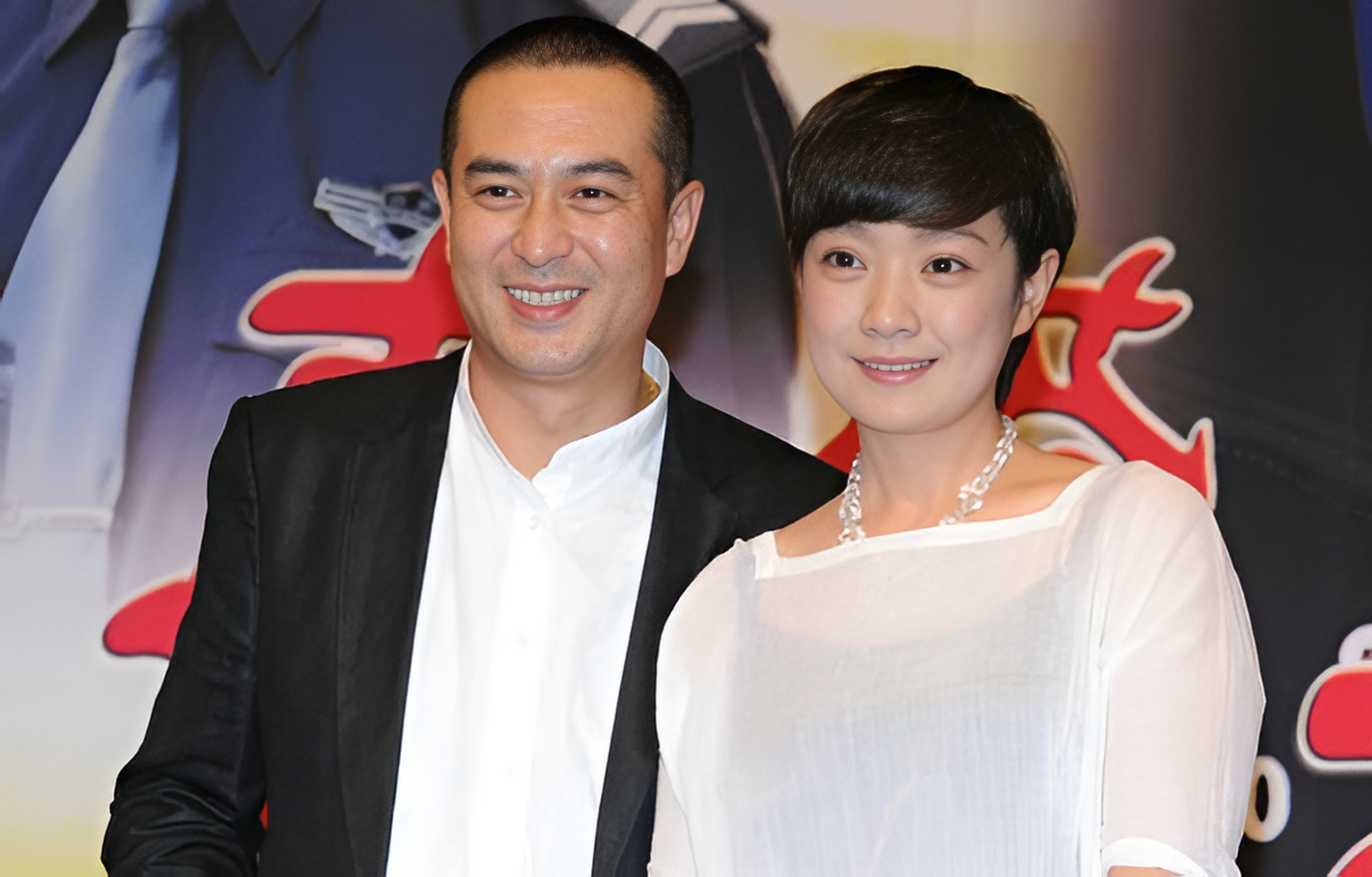 "  2001年,杜珺和张嘉译