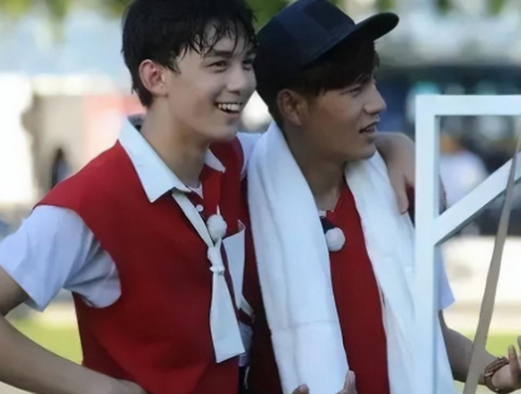 曝陈坤吴磊有不正当关系,两人曾共度一晚,两人真实关系引热议 4月9日