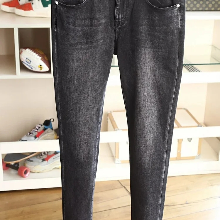 爱马仕黑色经典牛仔裤