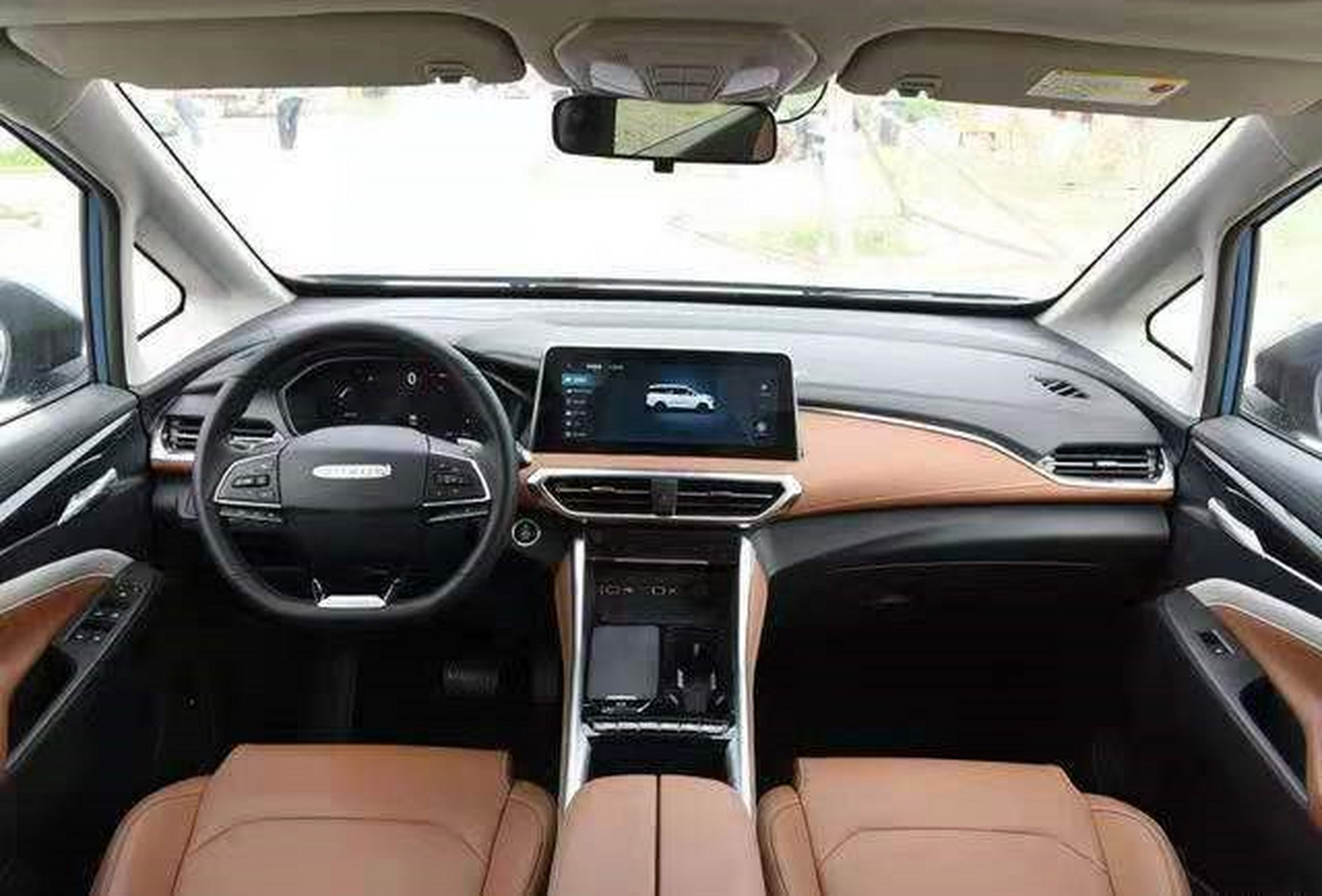 上汽大通g50 plus正式上市,价格区间10.98万元-16.