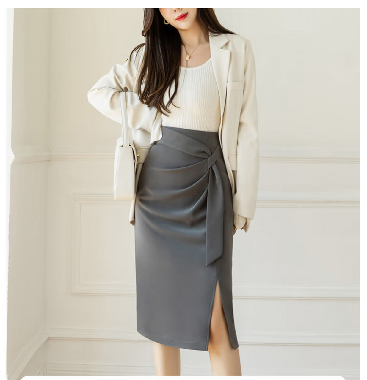 初申半身裙女高腰褶皱设计感开叉气质职业通勤一步裙s136b2751 在女性