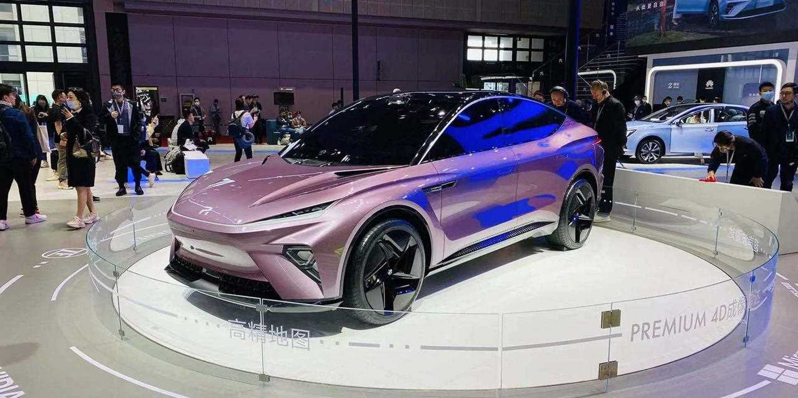 上汽r品牌旗舰级suv——es33亮相上海车展.