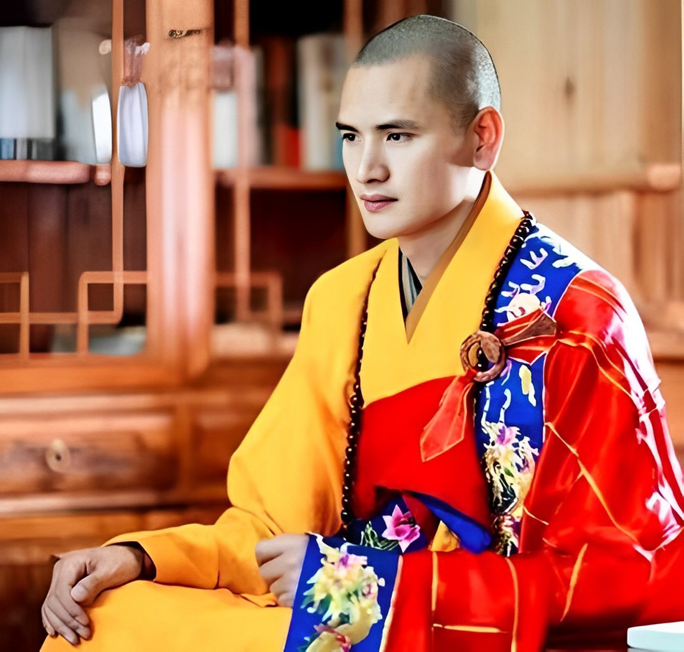 2009年,浙江公务员金汉杰辞去公职,决定成为和尚,引发网友热议.