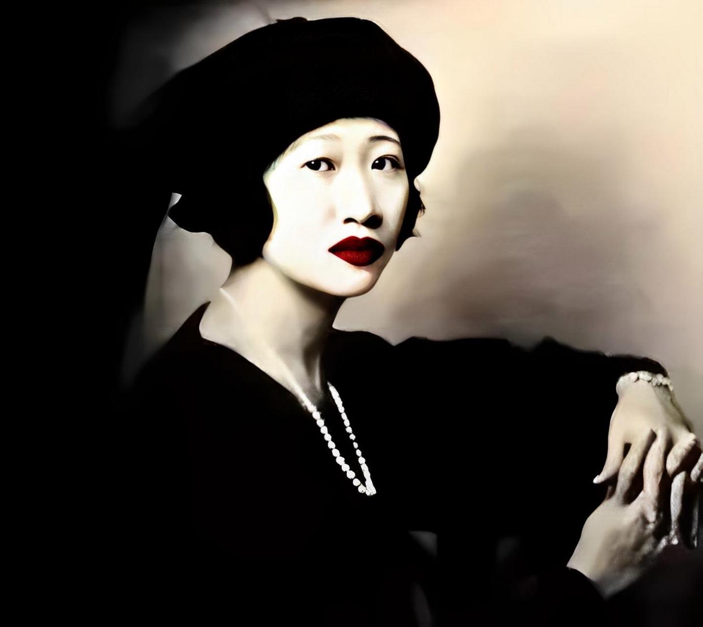 不料妻子黄惠兰进来喊道:"你又找她干什么!