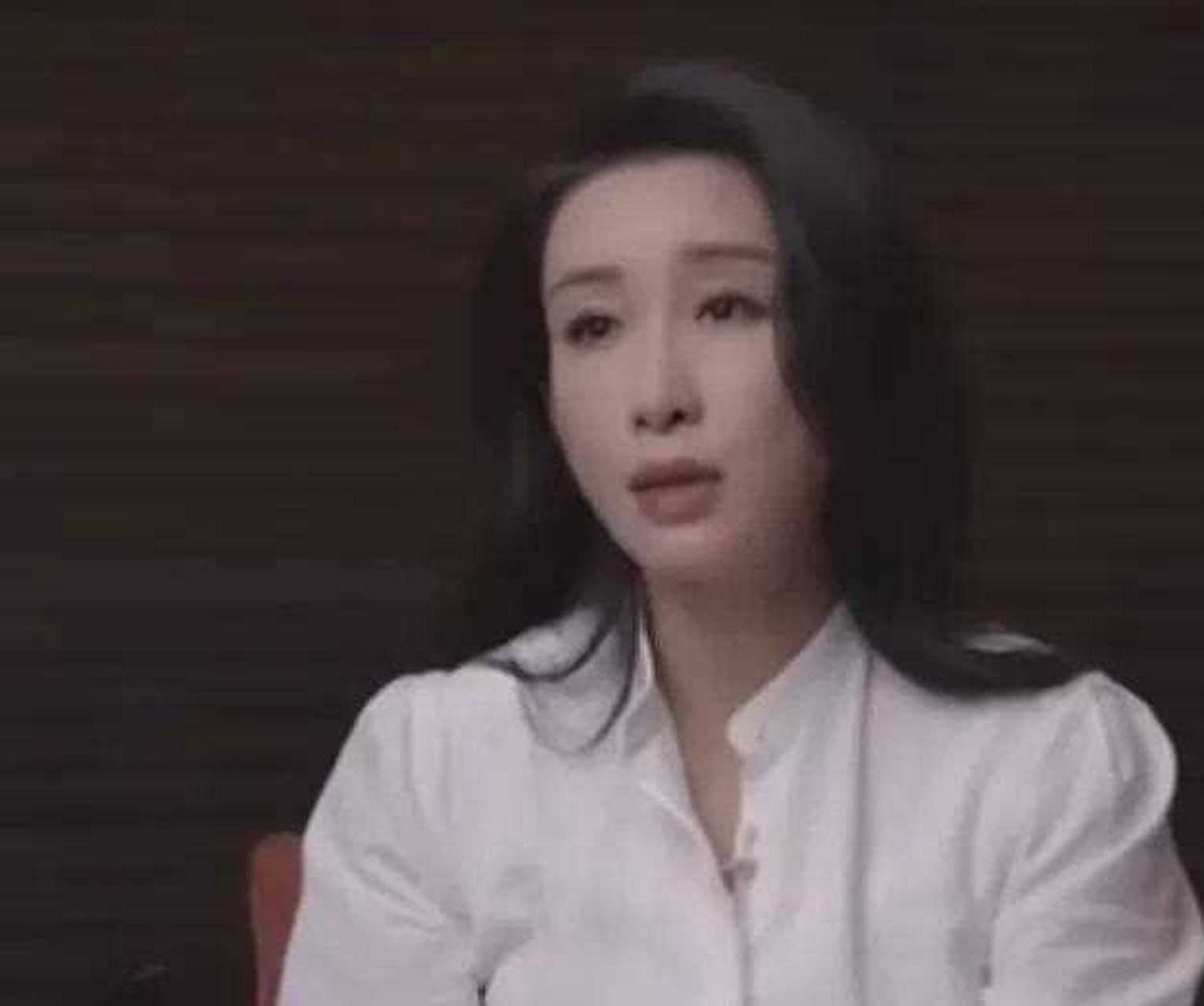 秦海璐真敢说,用"一群废物"评价《悬崖之上》里的四位革命者.