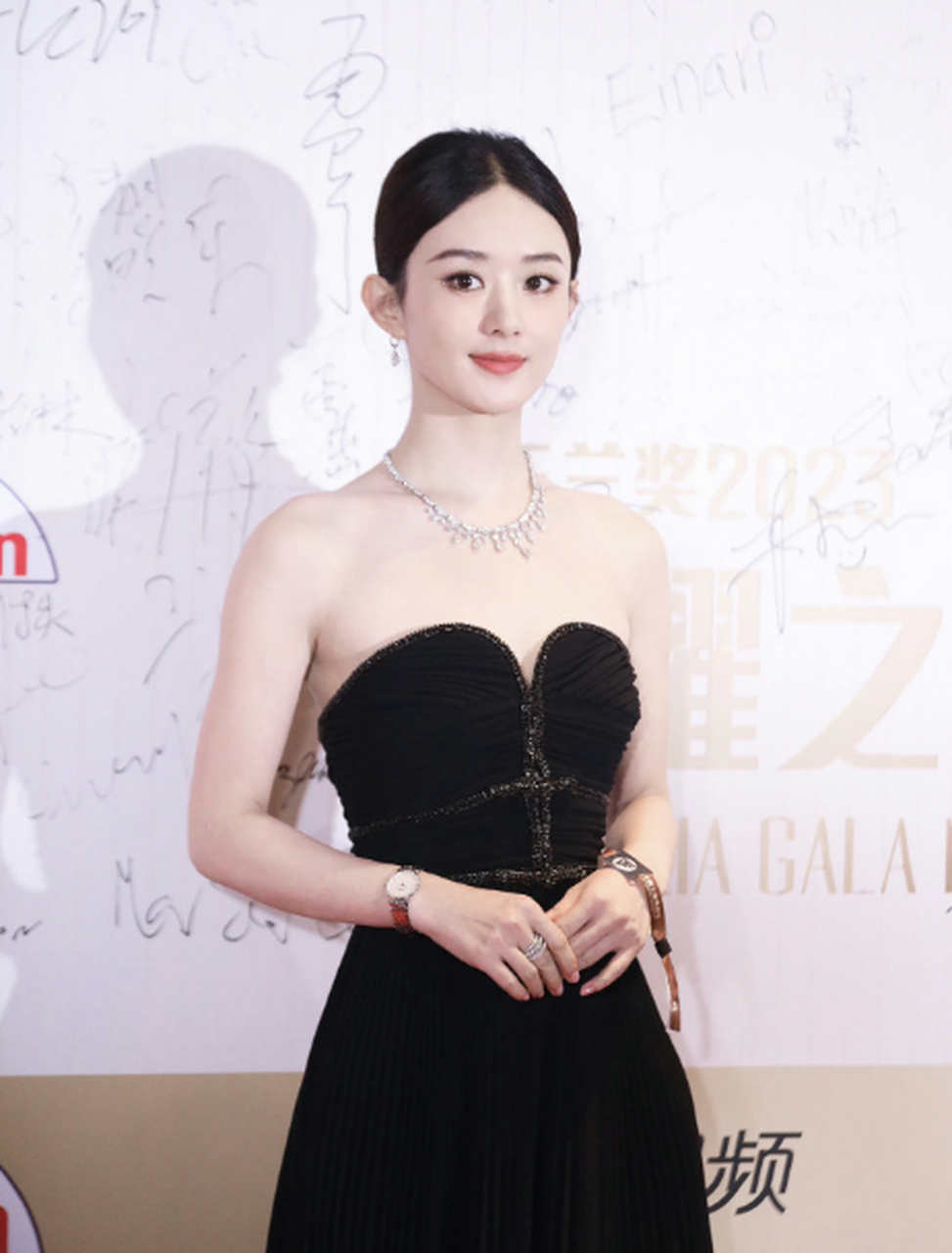 赵丽颖白玉兰奖红毯媒体生图,好优雅好漂亮 676767