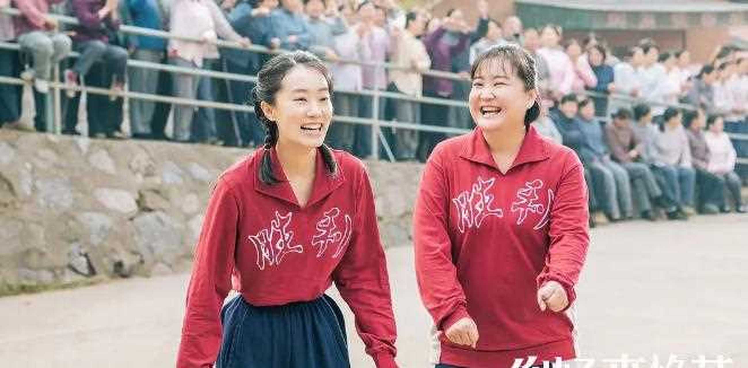 《你好,李焕英》中年轻王琴的扮演者韩云云这次也成功走红.